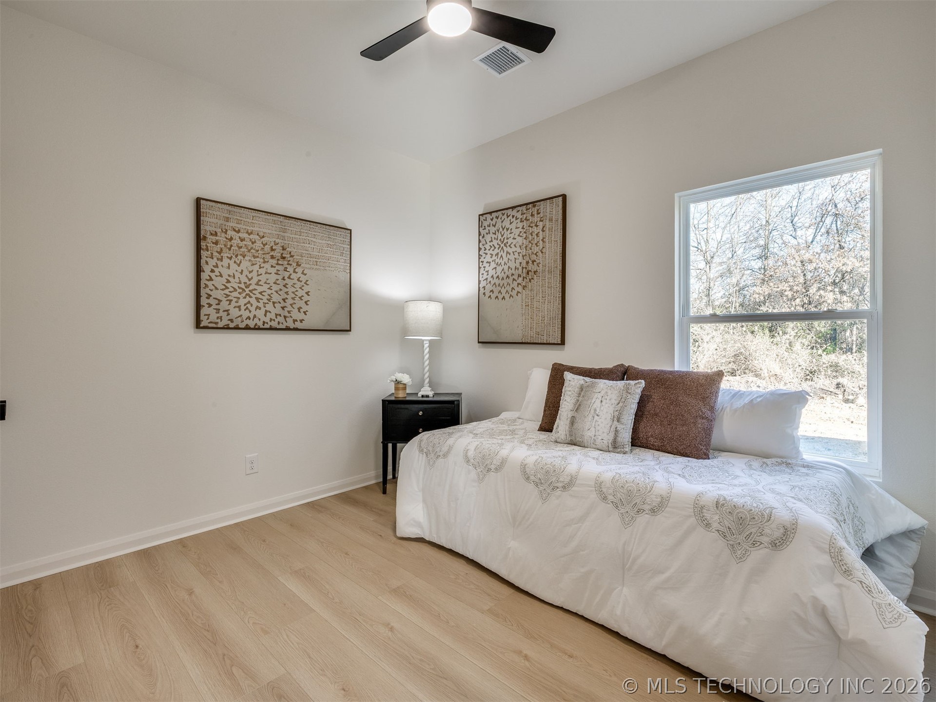 209 N Leahy Street Property Photo 45