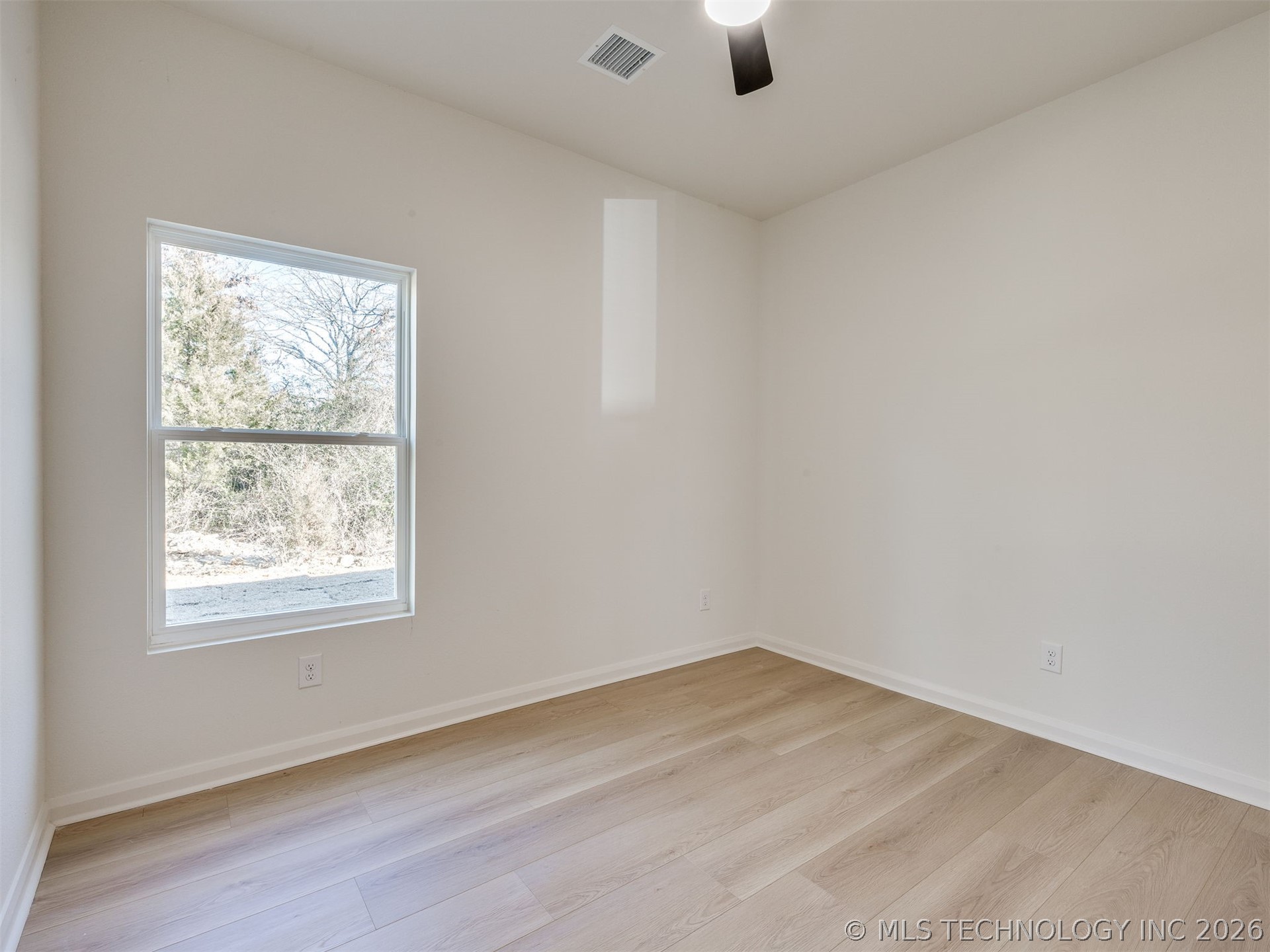 209 N Leahy Street Property Photo 50