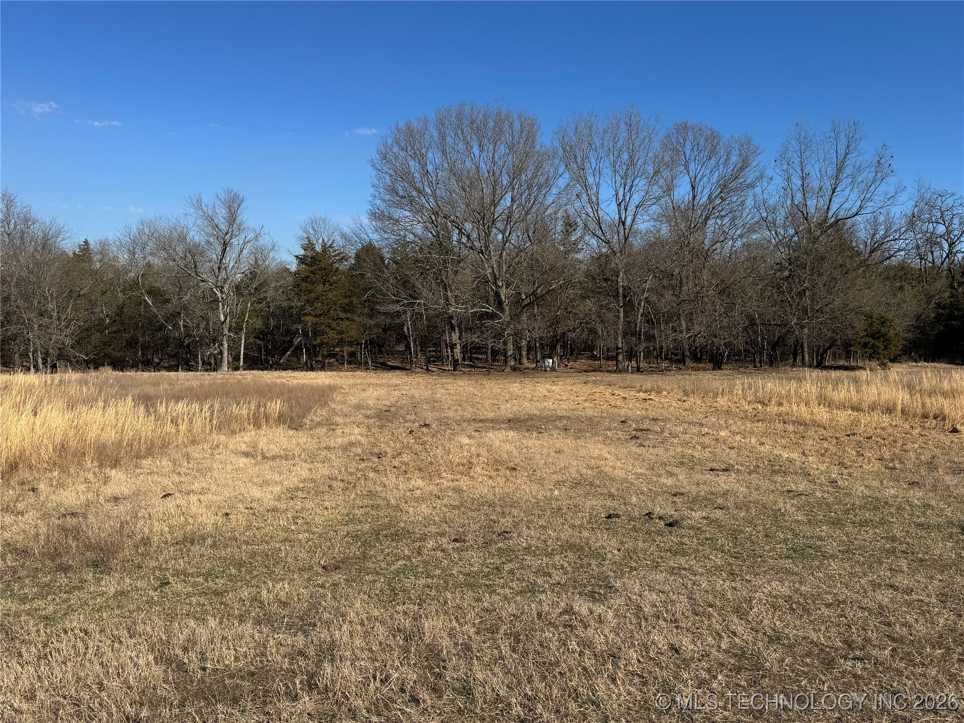 000 Hance Property Photo 9