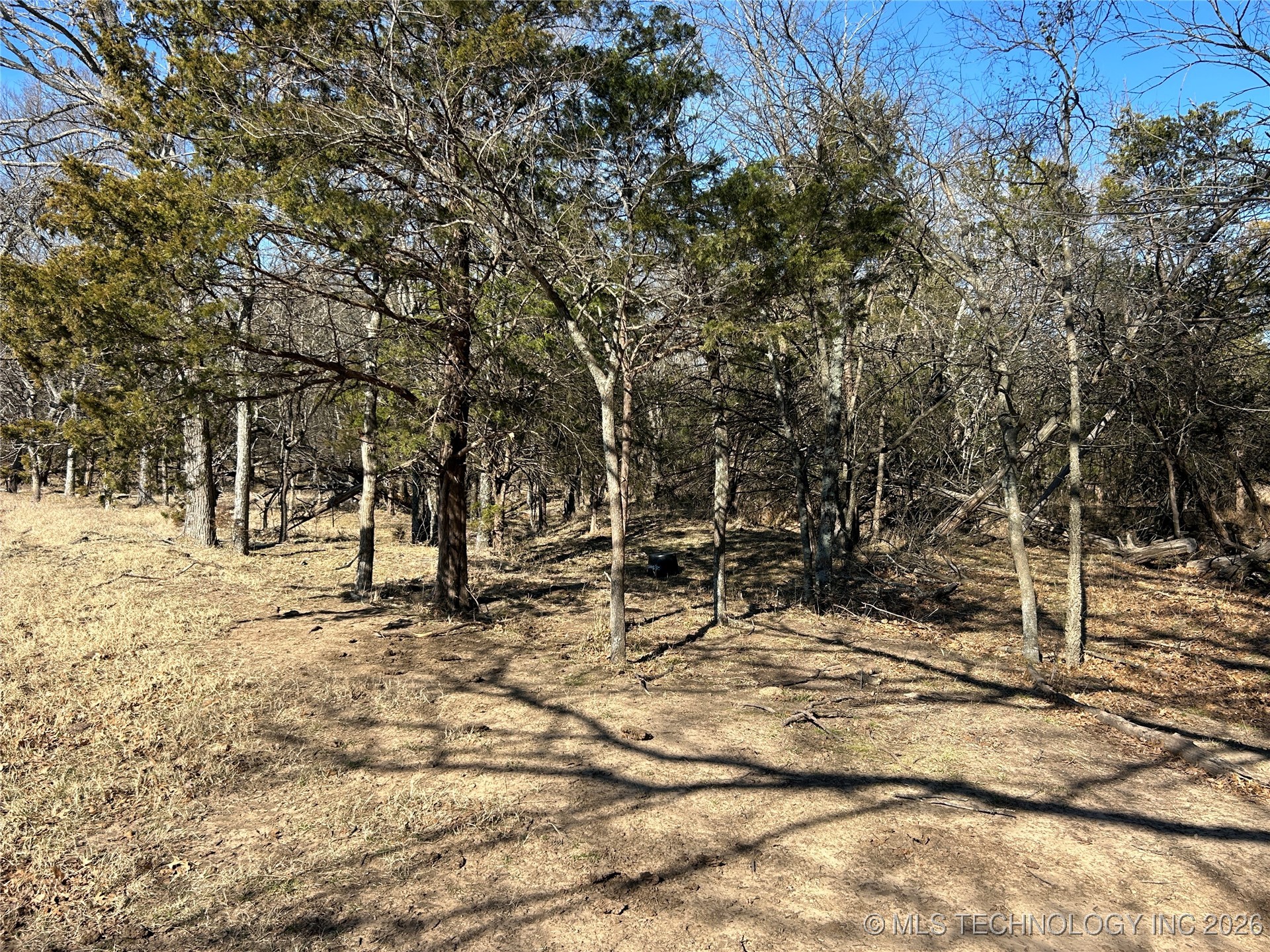 000 Hance Property Photo 14