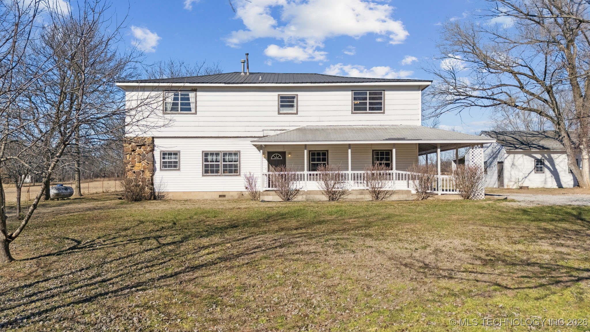 442156 E 367 Road Property Photo 1