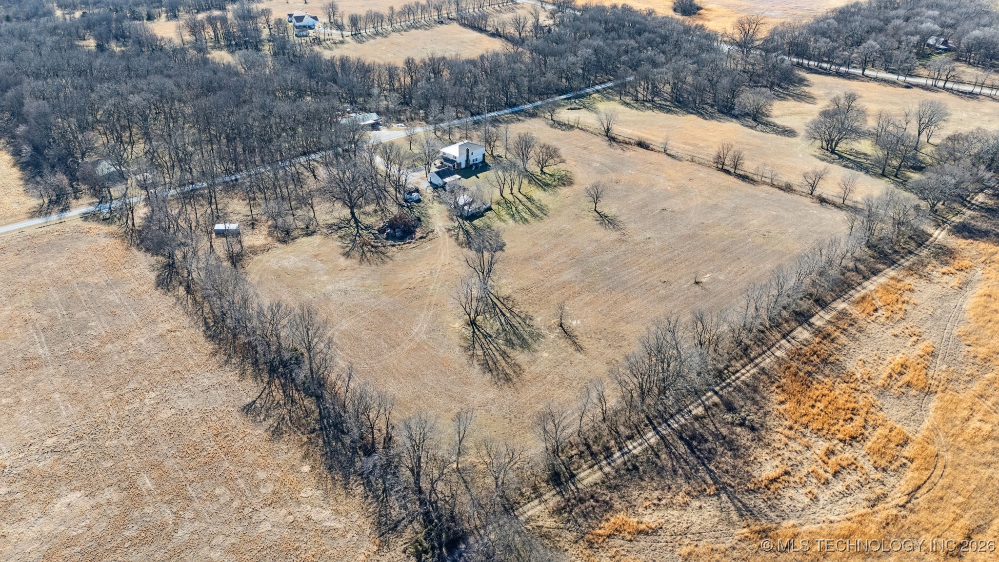 442156 E 367 Road Property Photo 4