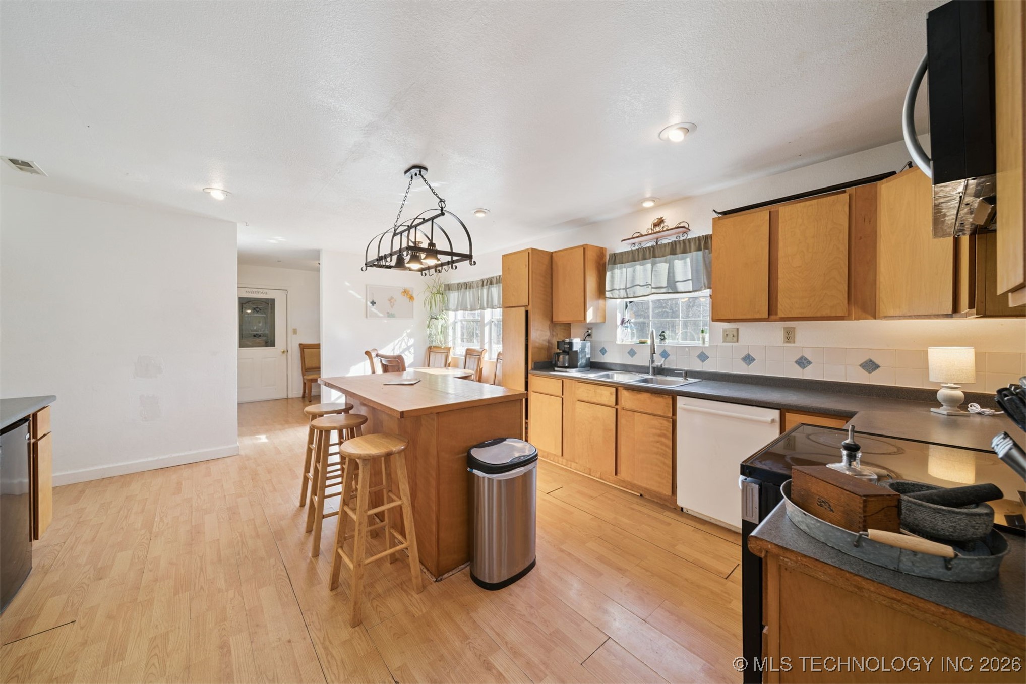 442156 E 367 Road Property Photo 13