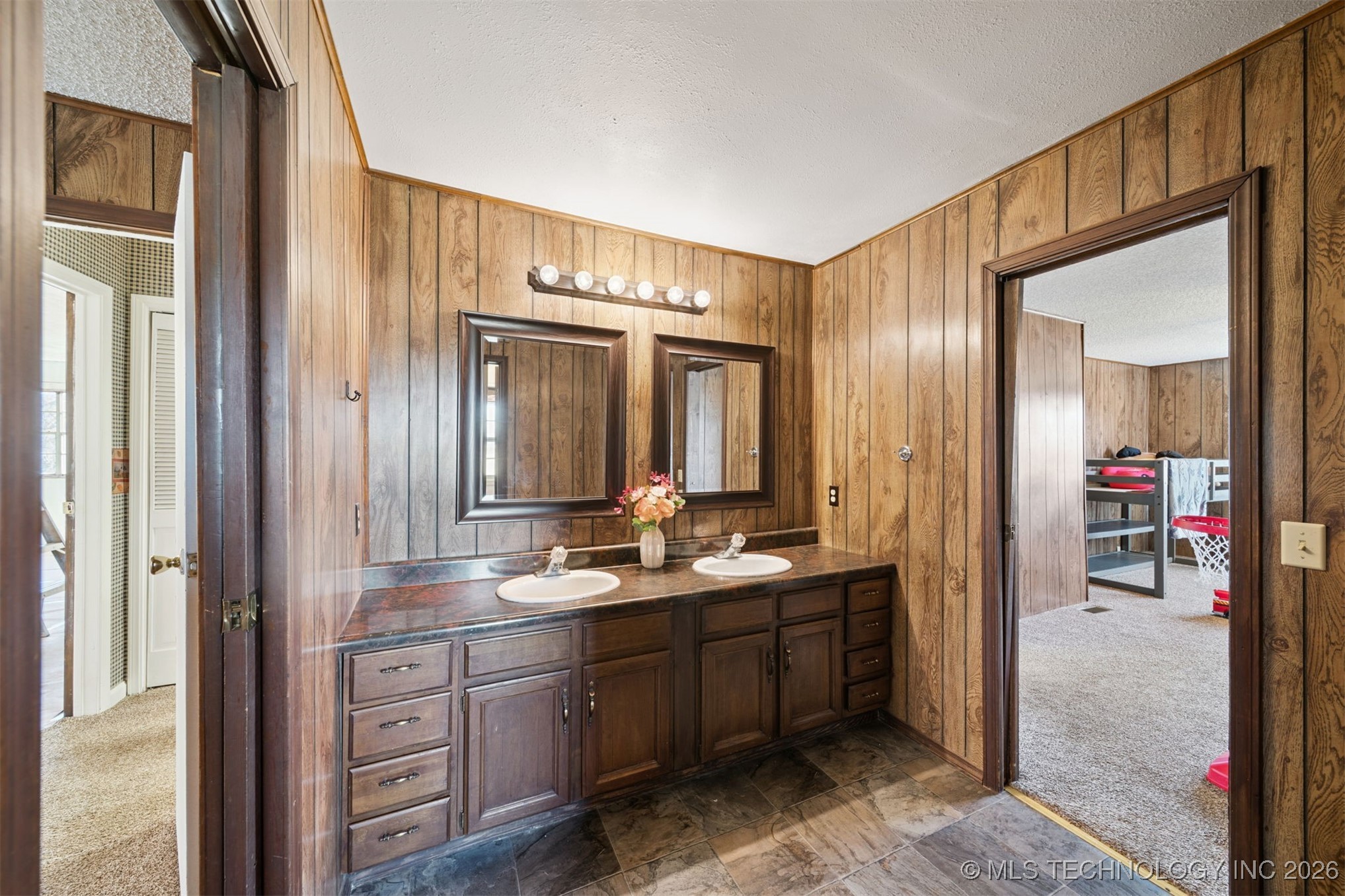 442156 E 367 Road Property Photo 31