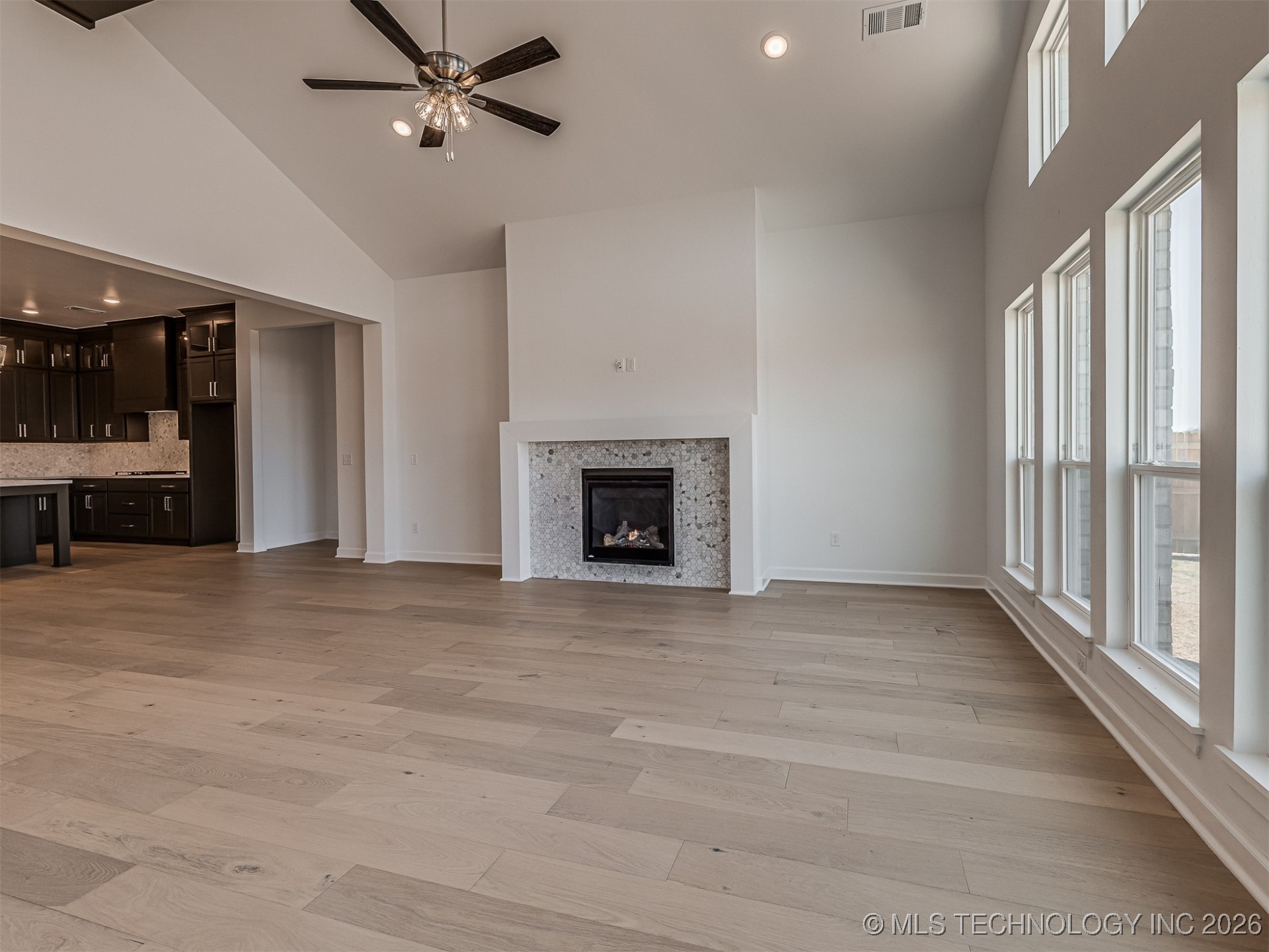 16302 S 89th Avenue E Property Photo 23