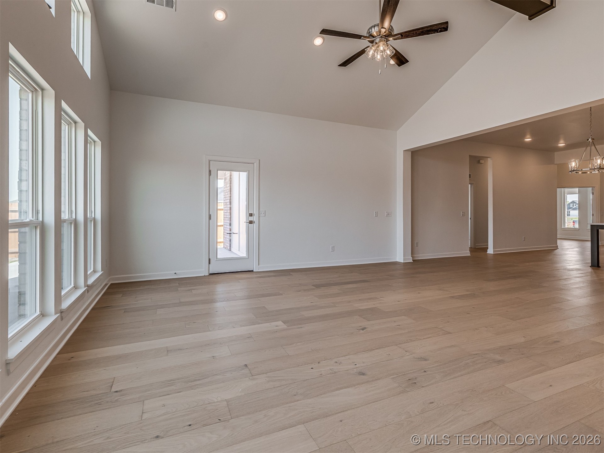 16302 S 89th Avenue E Property Photo 24