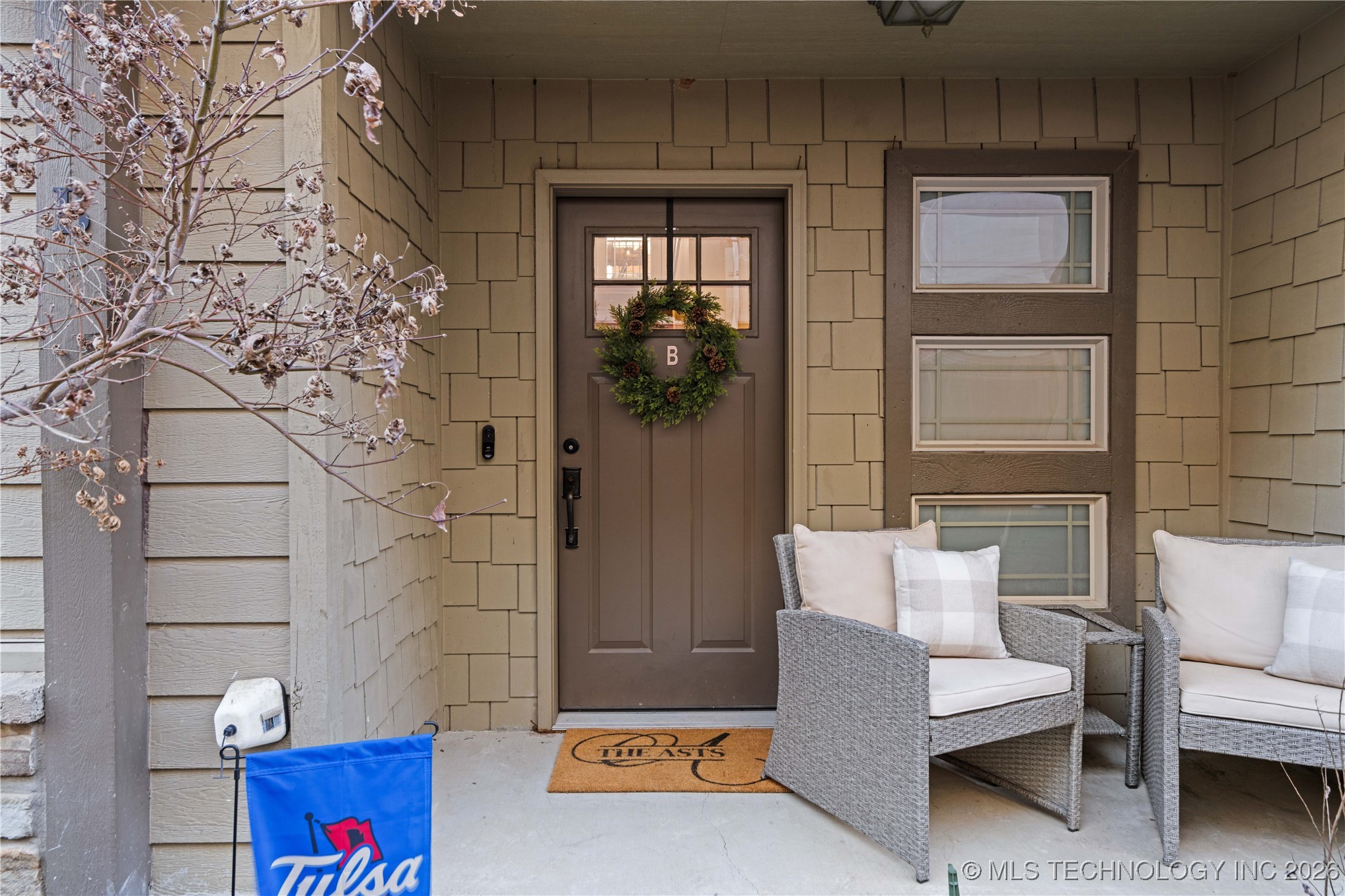 1407 S Saint Louis Avenue B Property Photo 2