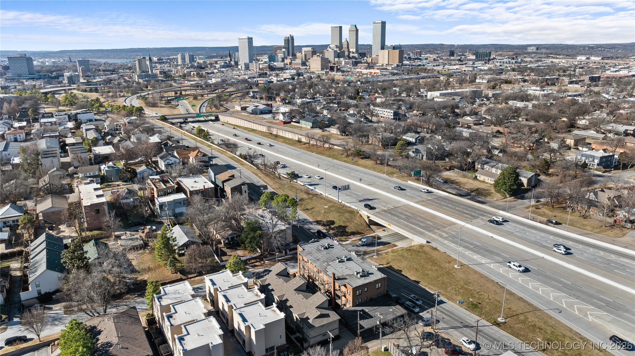 1407 S Saint Louis Avenue B Property Photo 39