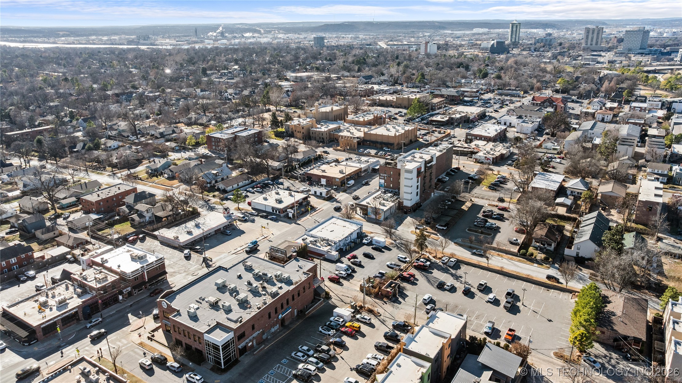 1407 S Saint Louis Avenue B Property Photo 40