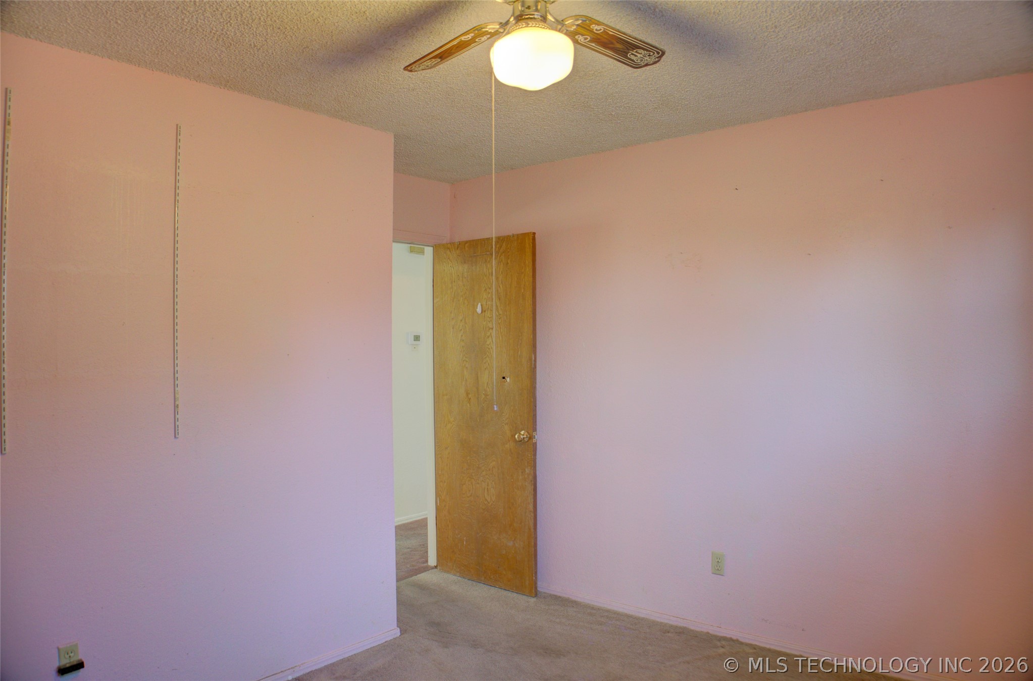 306 E 17th Street Property Photo 23