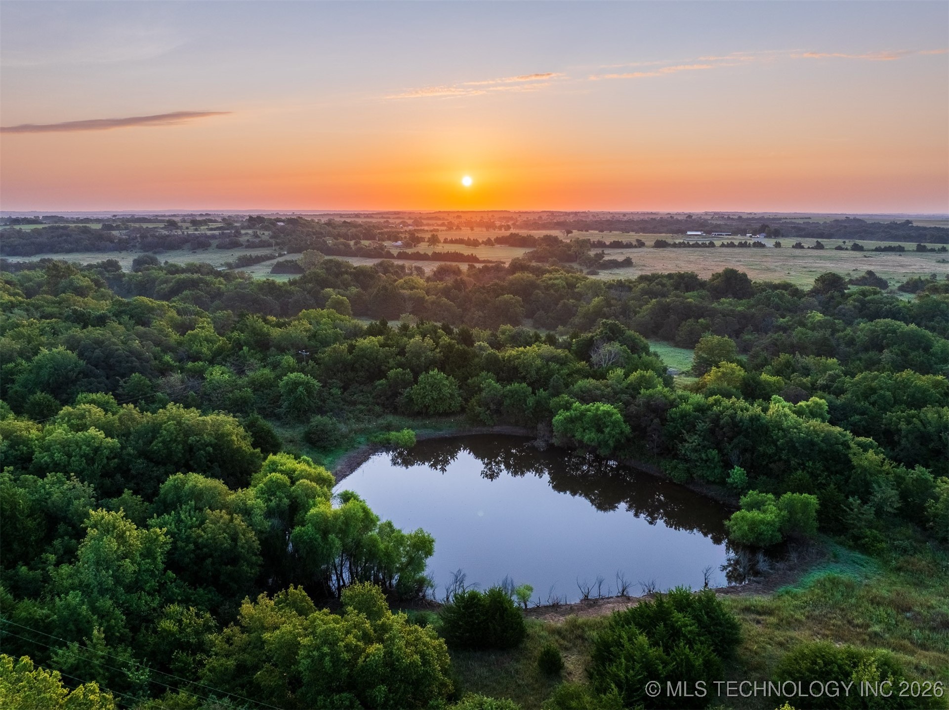 2 E Mcelroy Road Property Photo 1