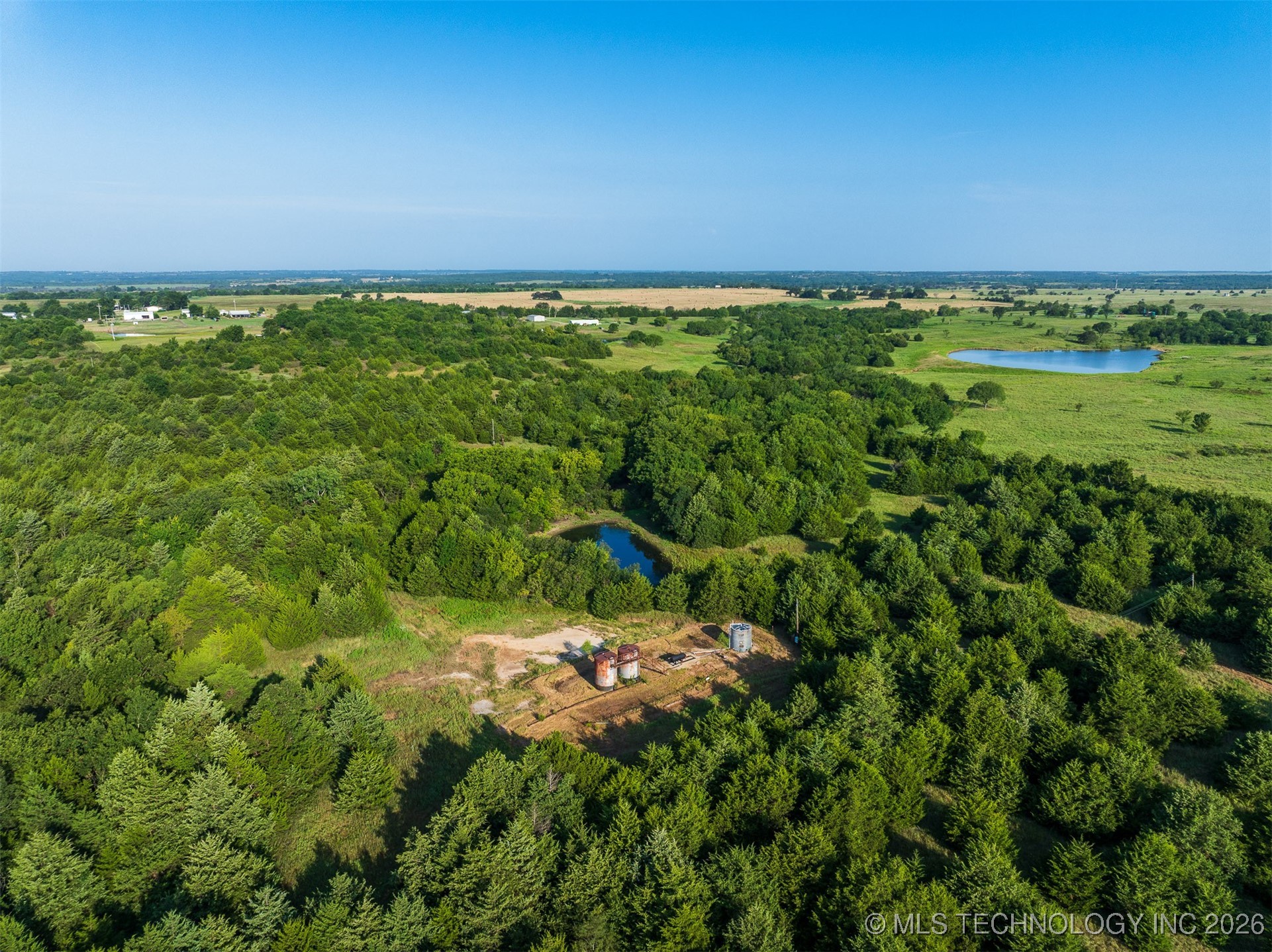 2 E Mcelroy Road Property Photo 5