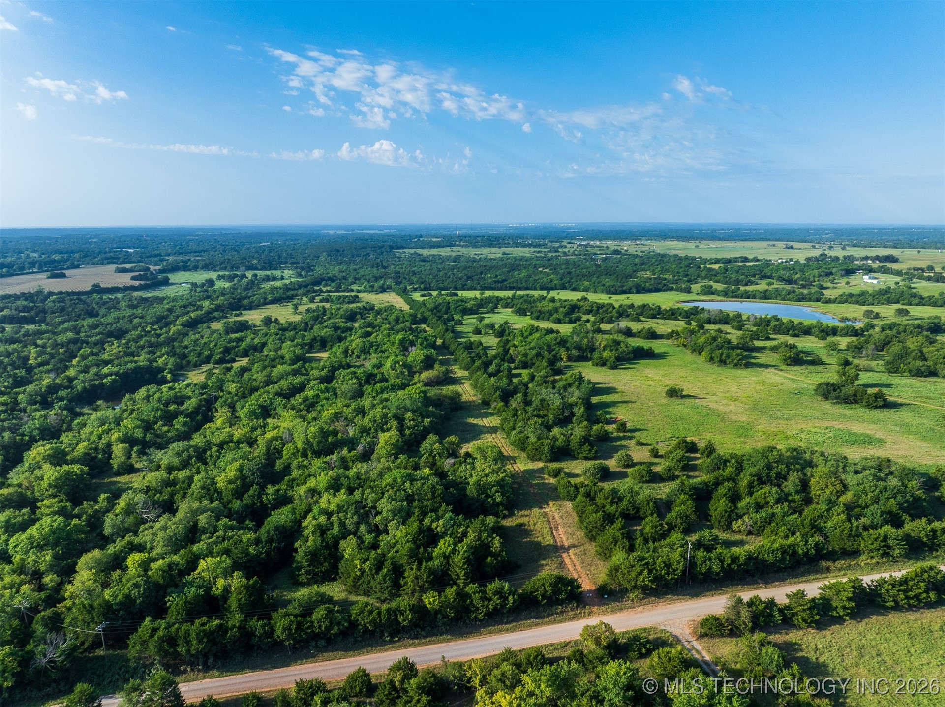 2 E Mcelroy Road Property Photo 6