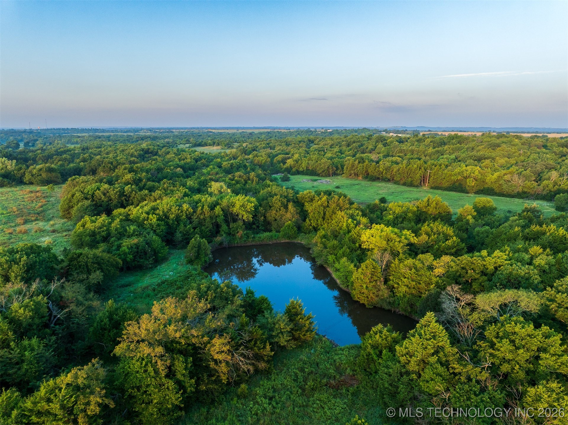 2 E Mcelroy Road Property Photo 8