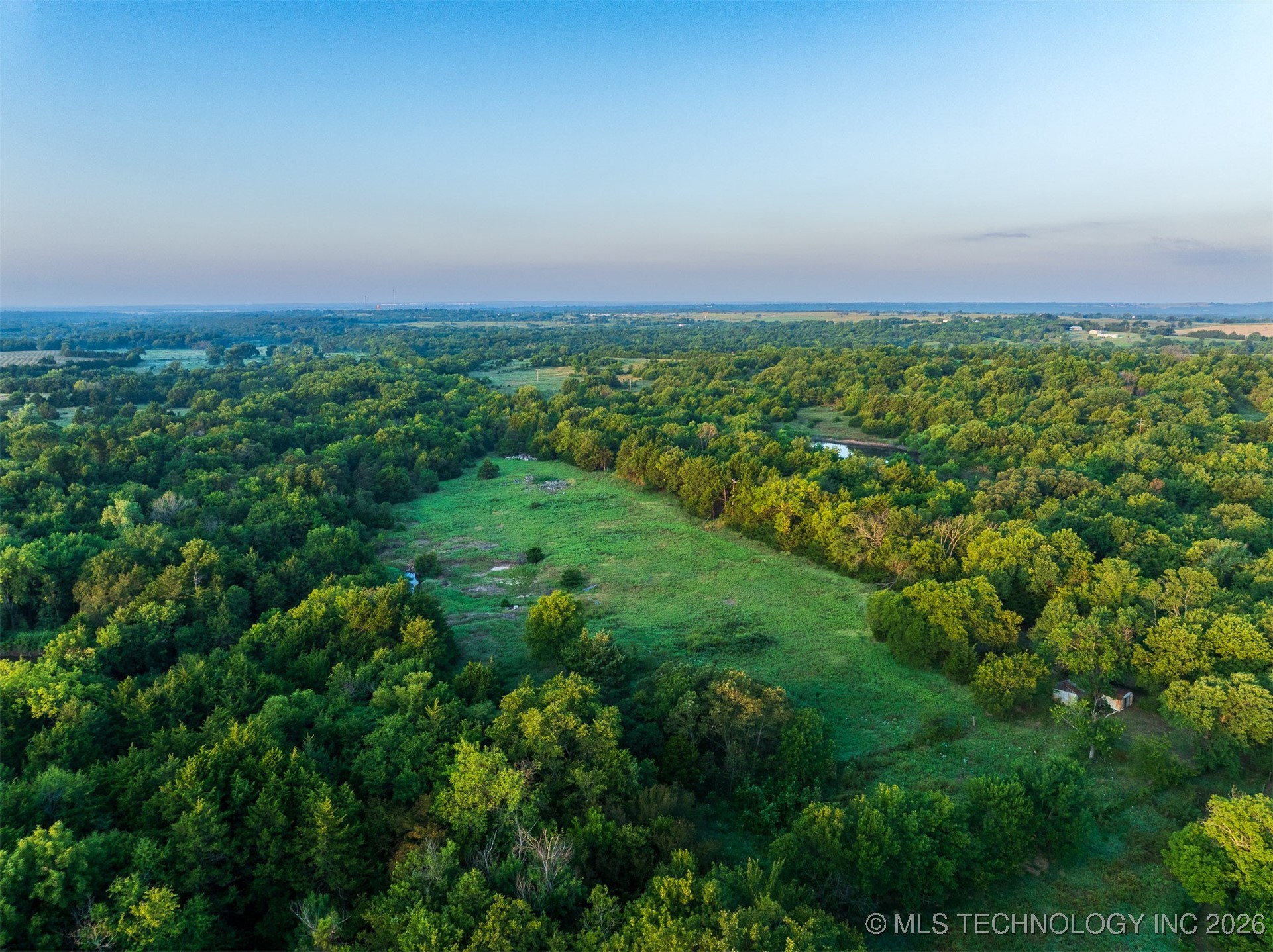 2 E Mcelroy Road Property Photo 11