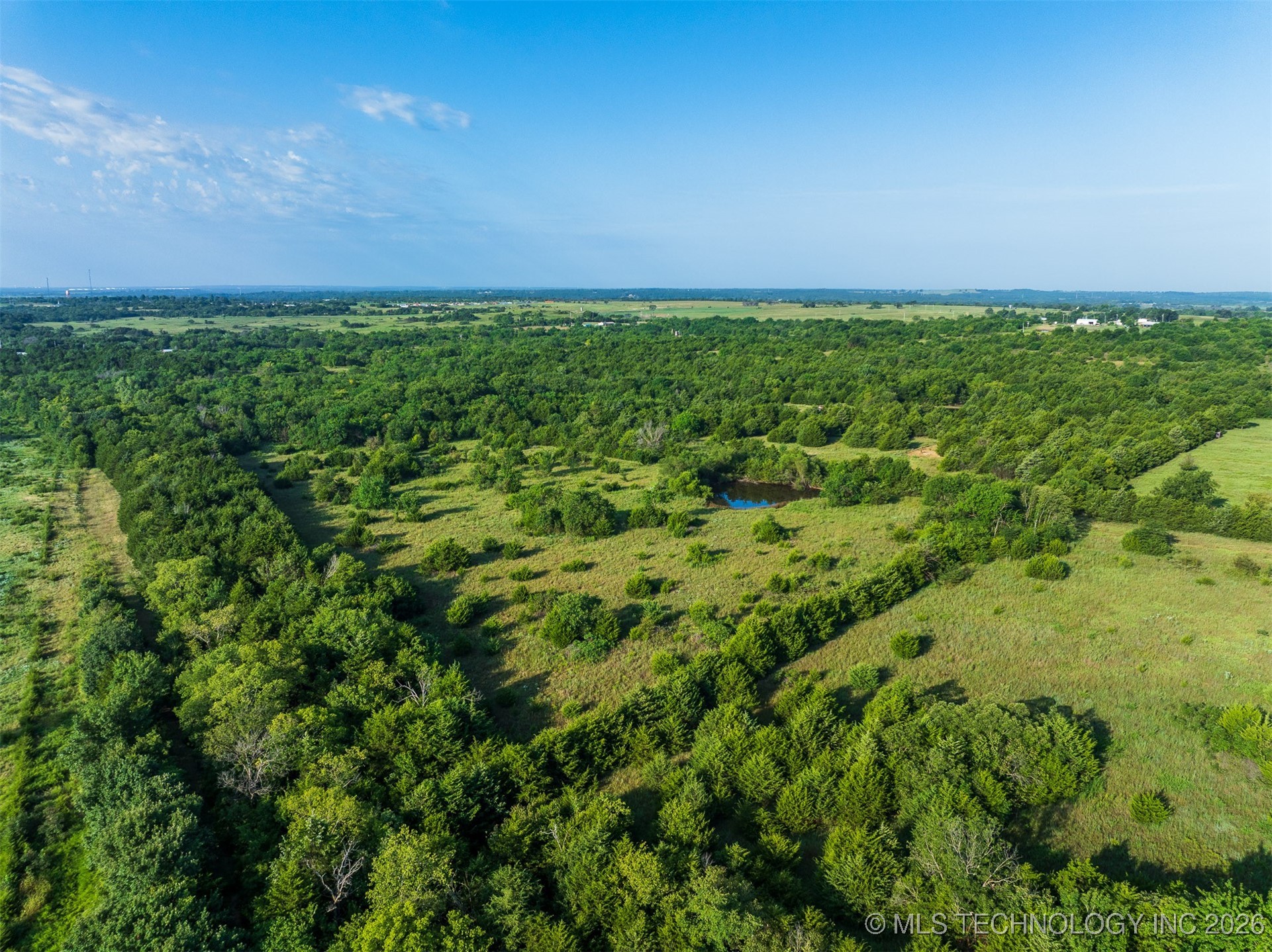 2 E Mcelroy Road Property Photo 46