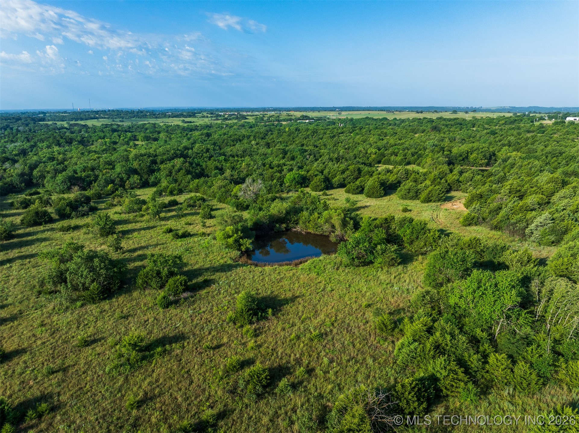 2 E Mcelroy Road Property Photo 47