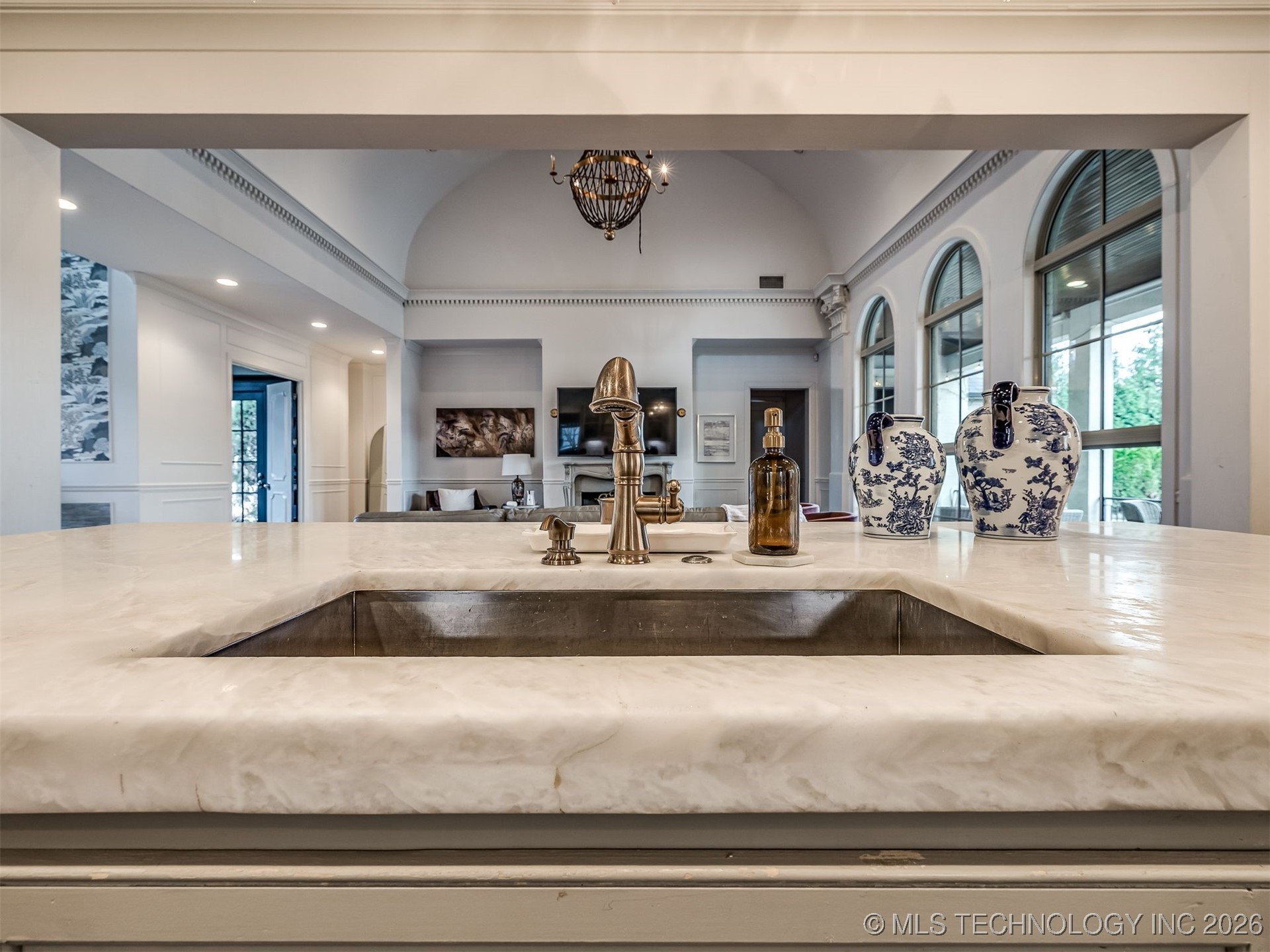 3306 W 68th Street Property Photo 31