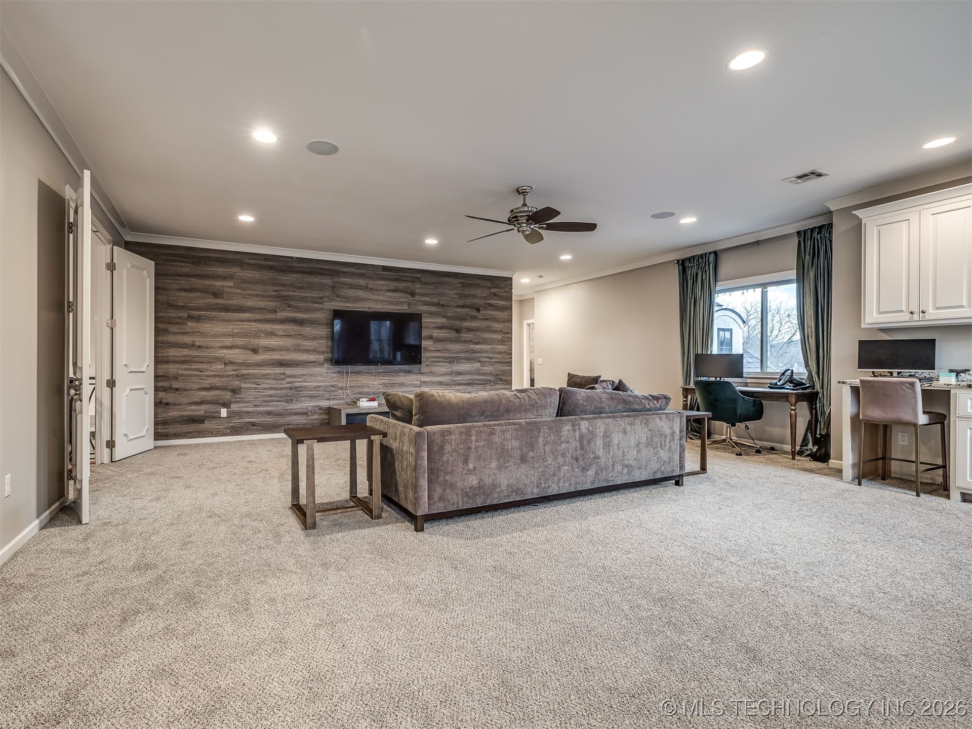 3306 W 68th Street Property Photo 58