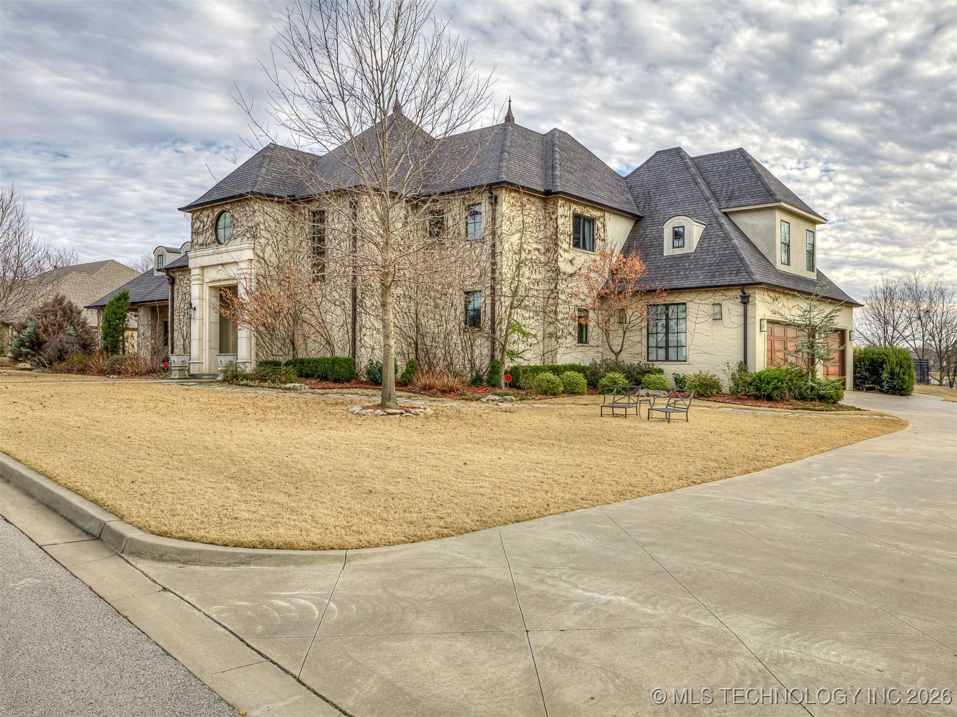 3306 W 68th Street Property Photo 68