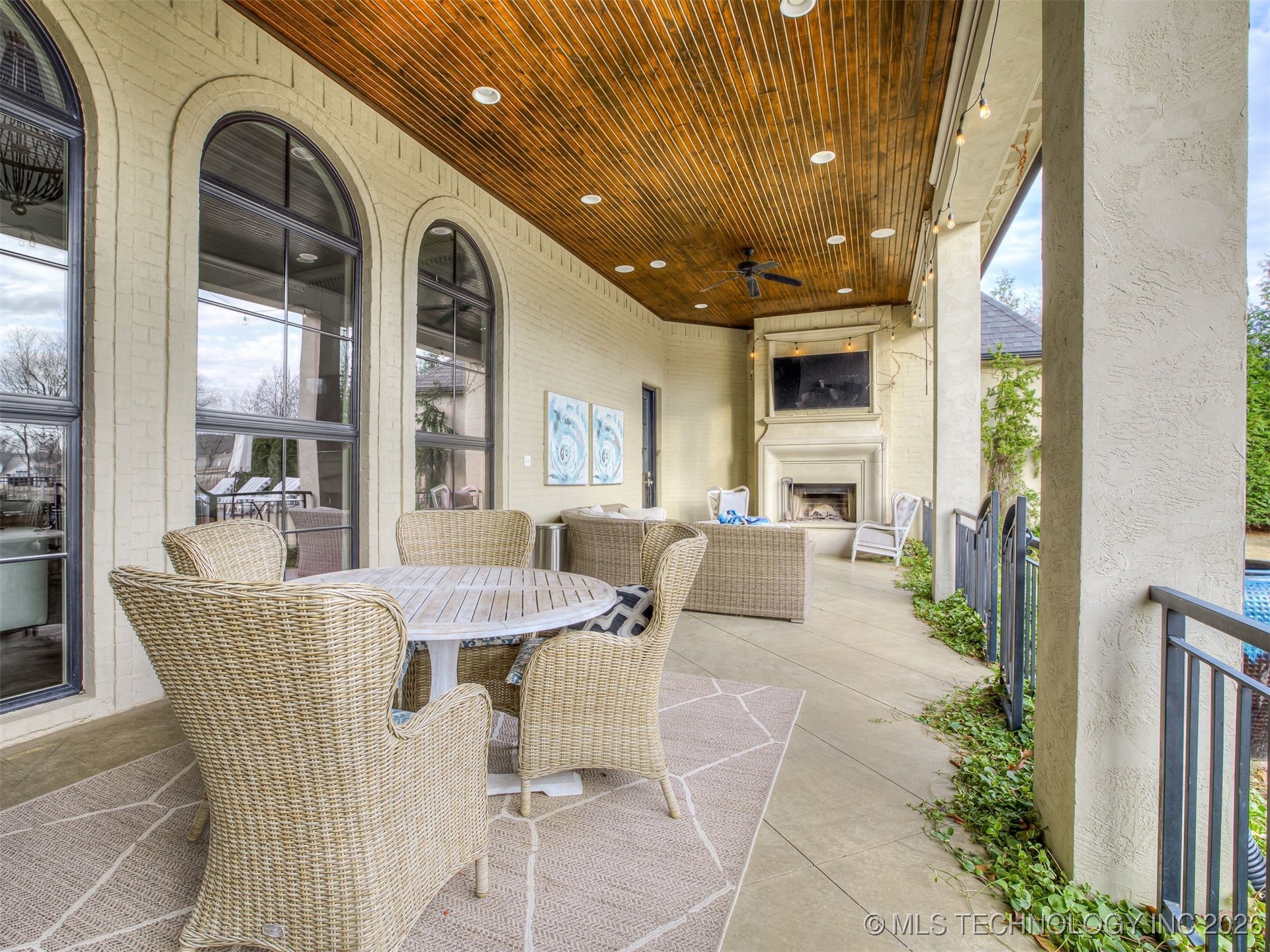 3306 W 68th Street Property Photo 71