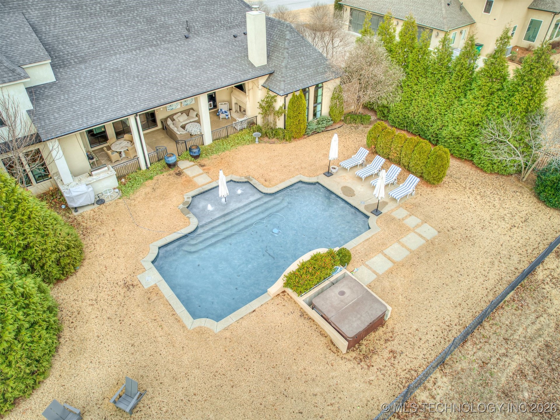 3306 W 68th Street Property Photo 75