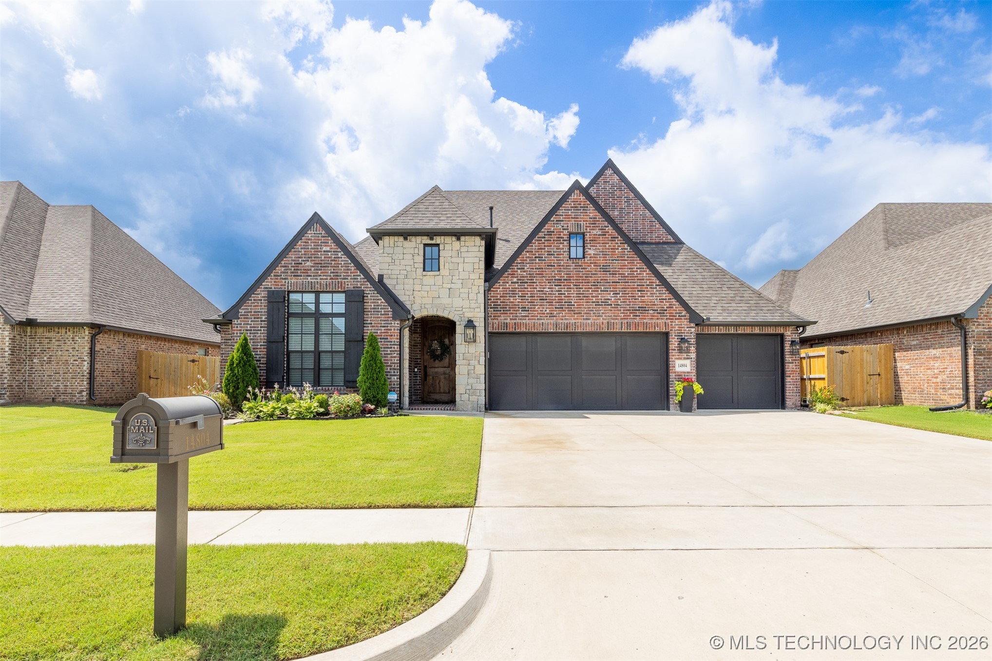 14804 E 77th Place North Property Photo 2