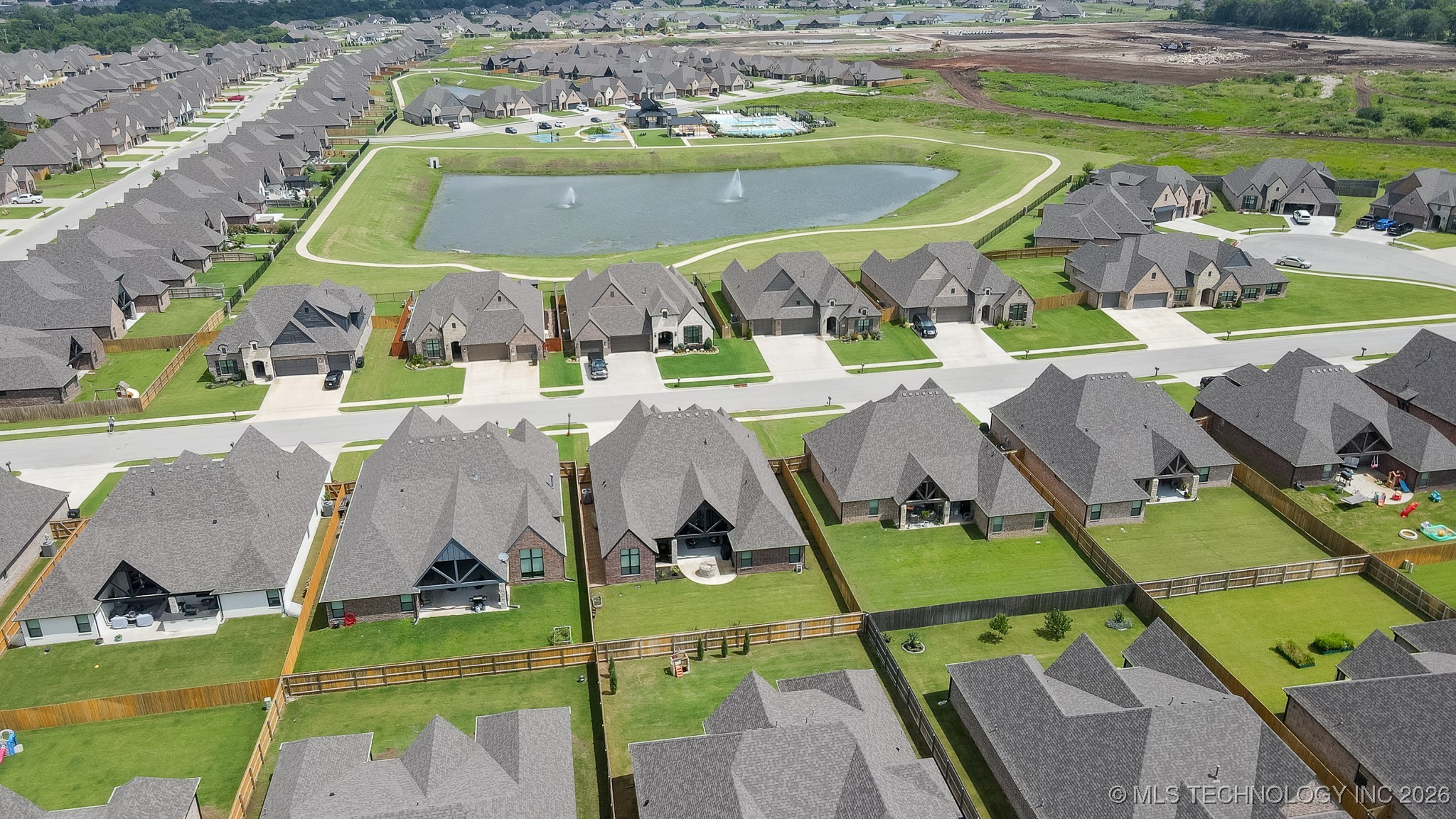 14804 E 77th Place North Property Photo 56