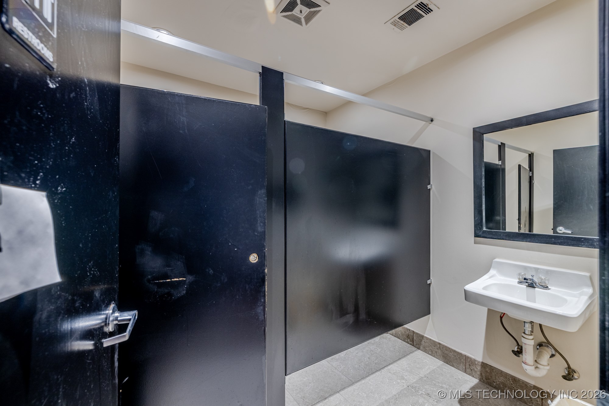 3401 S Peoria Avenue 201 Property Photo 6