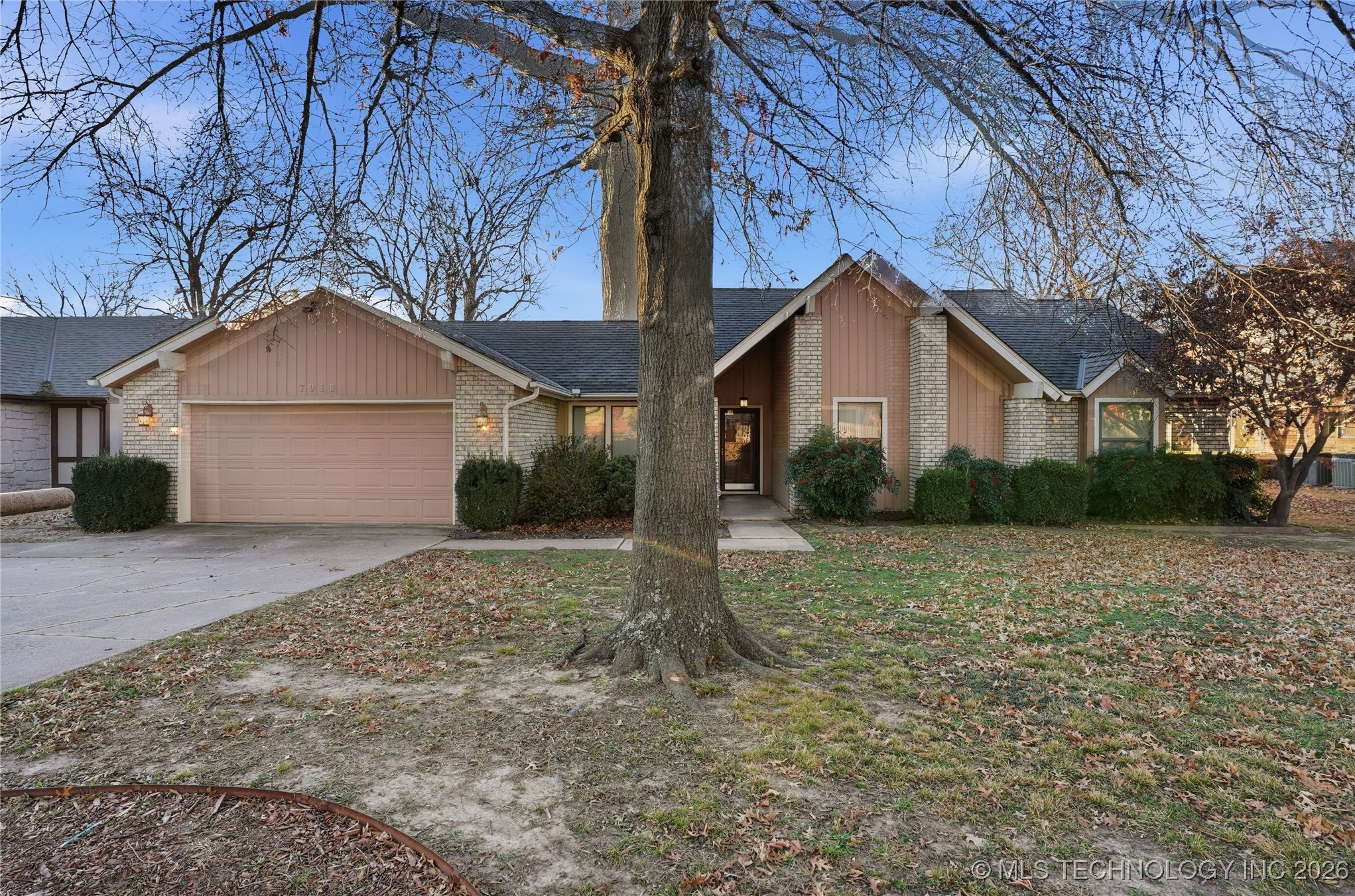 7918 E 87th Court Property Photo 1