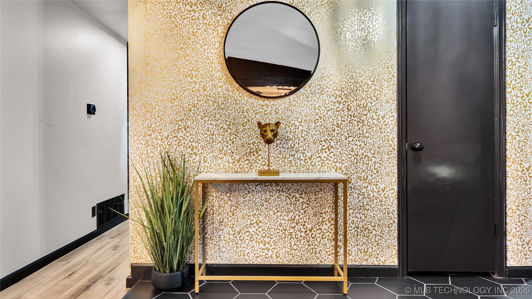 1107 Osage Property Photo 6