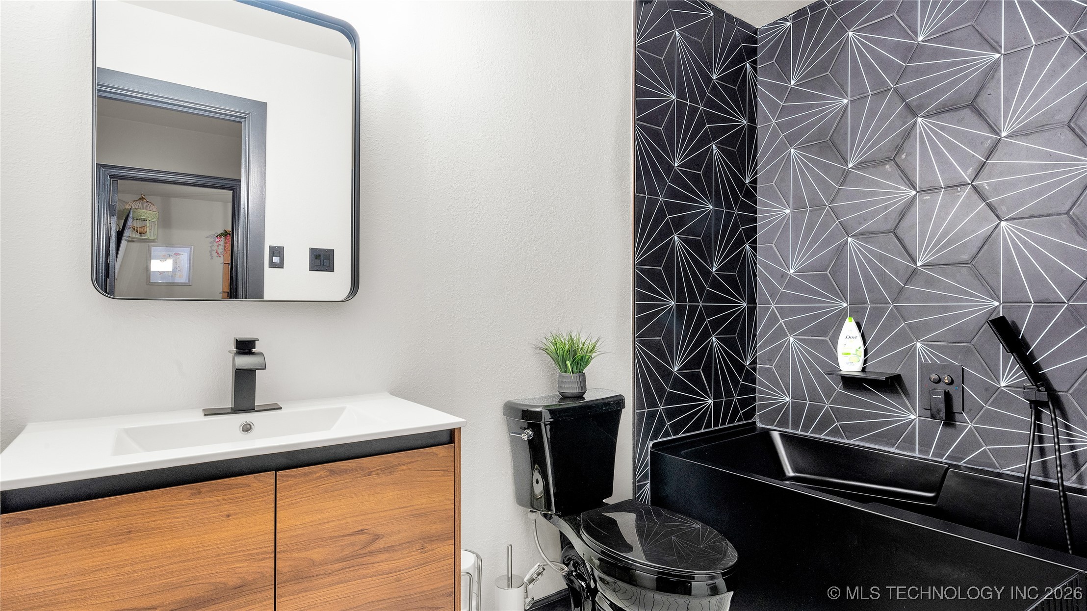 1107 Osage Property Photo 18