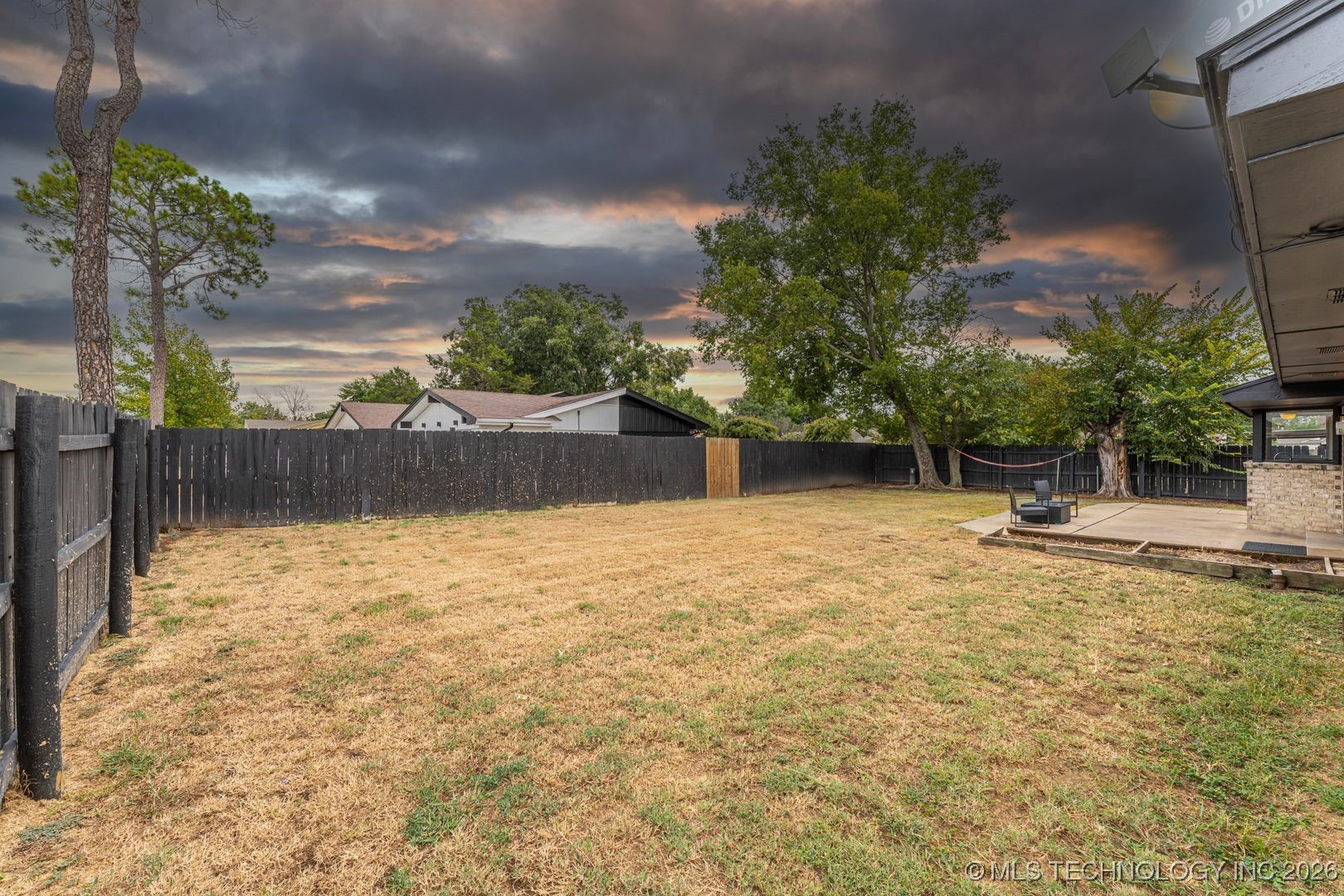 1114 Osage Property Photo 29