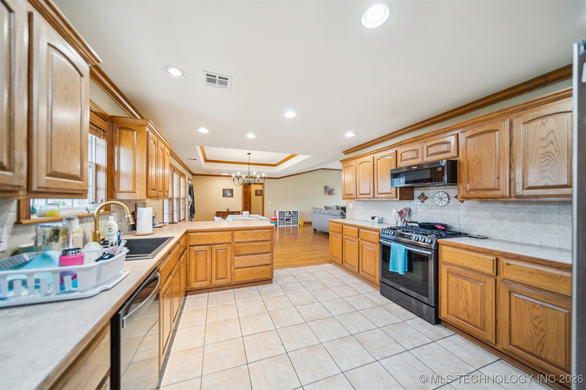 2770 Summerfield Place Property Photo 11