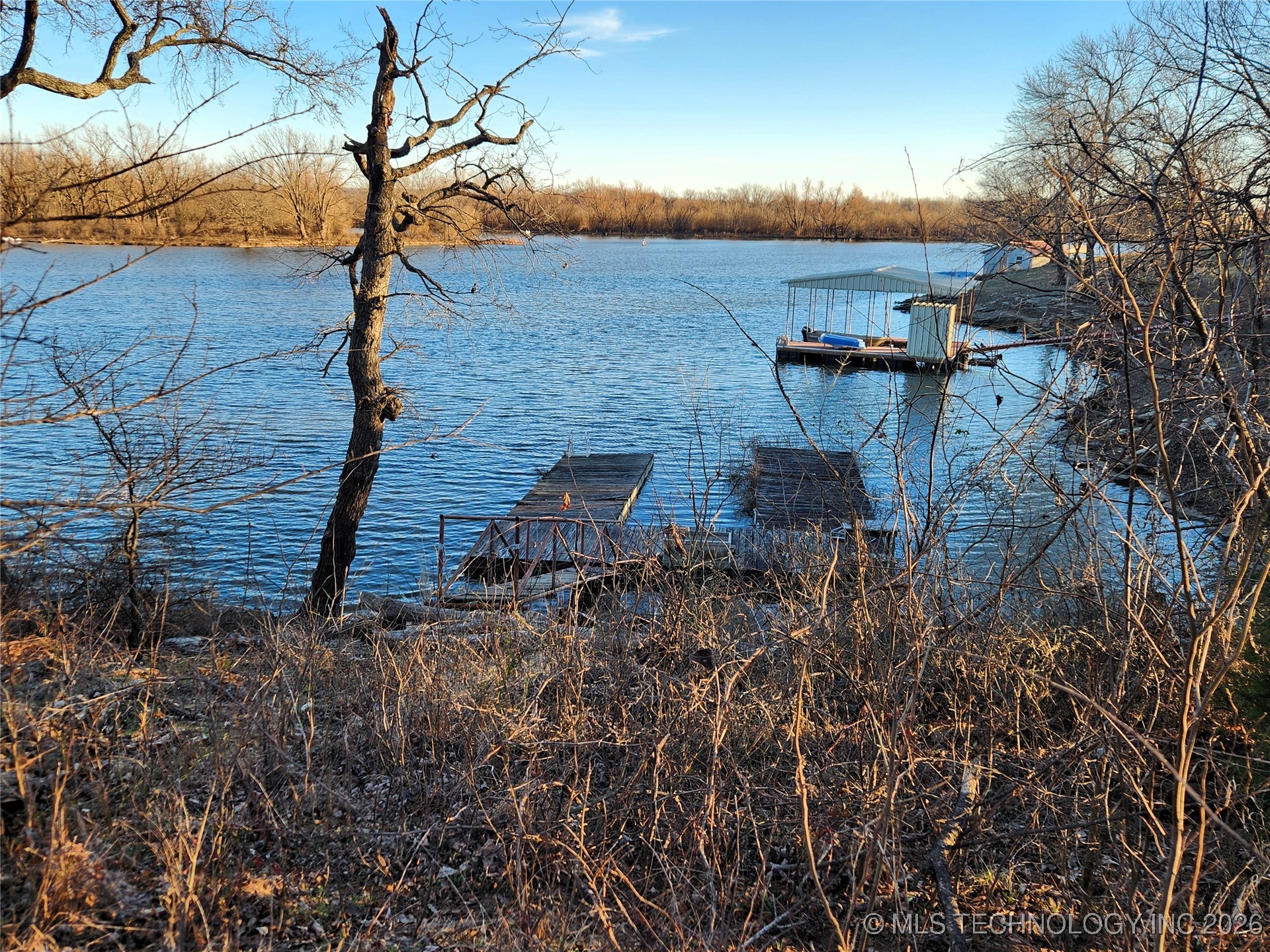 425 Leisure Land Property Photo 4