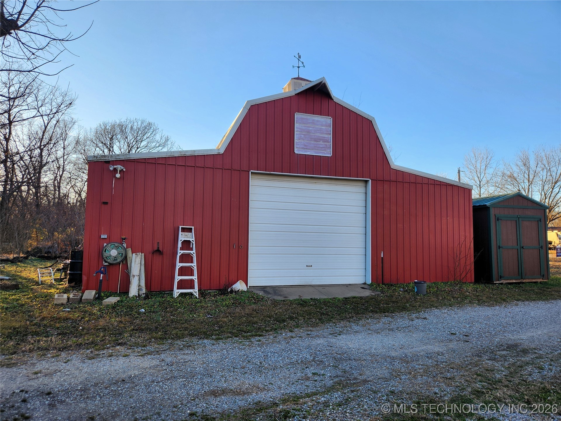 425 Leisure Land Property Photo 6