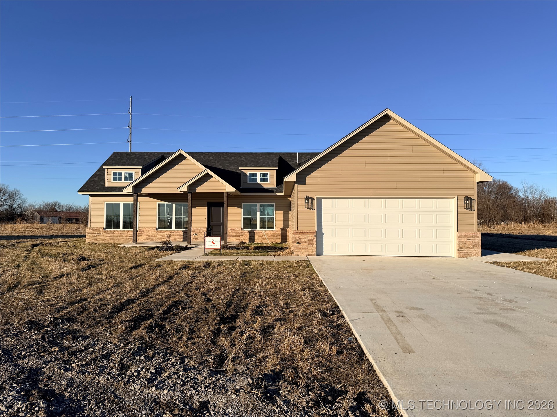 157 W 481 Road Property Photo 1