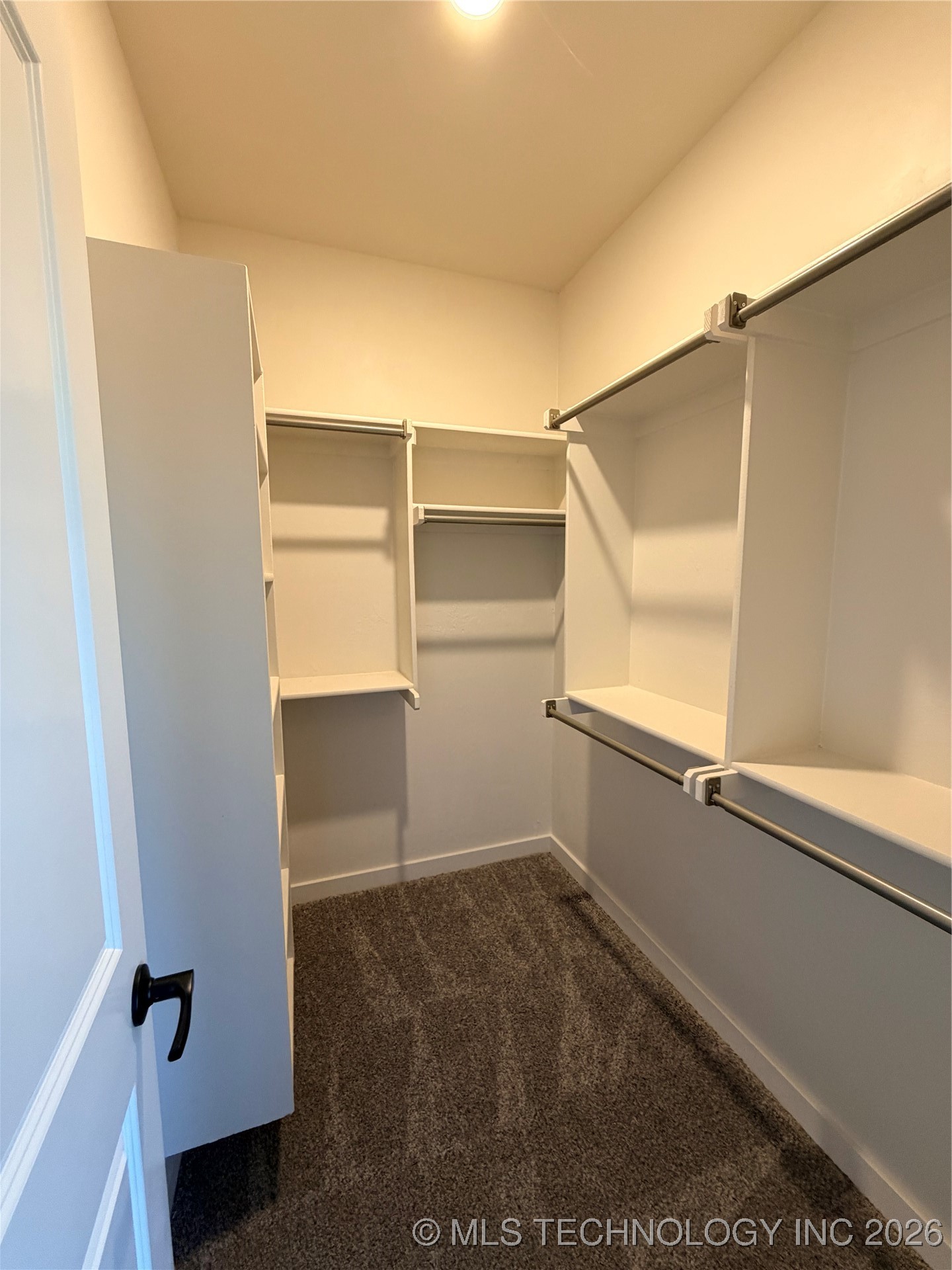 157 W 481 Road Property Photo 9