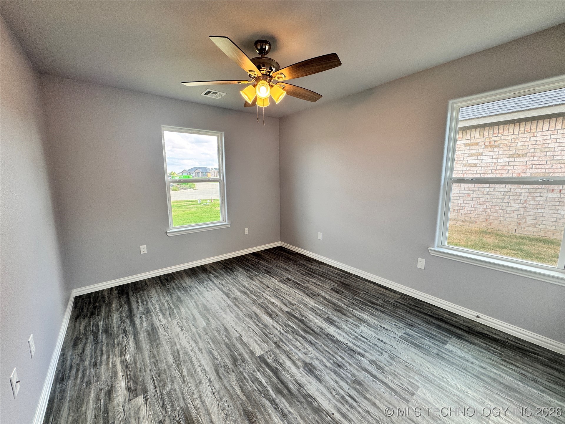 514 Sweet Pea Lane Property Photo 12