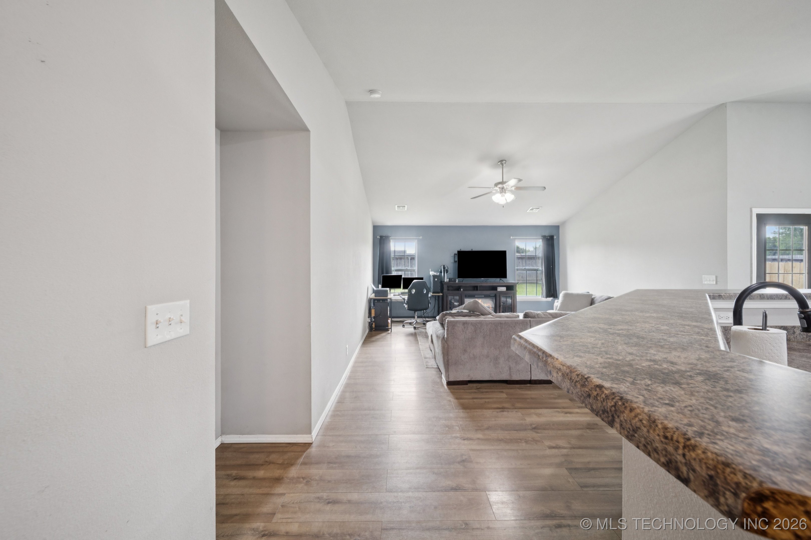 9239 S 256th East Avenue Property Photo 5