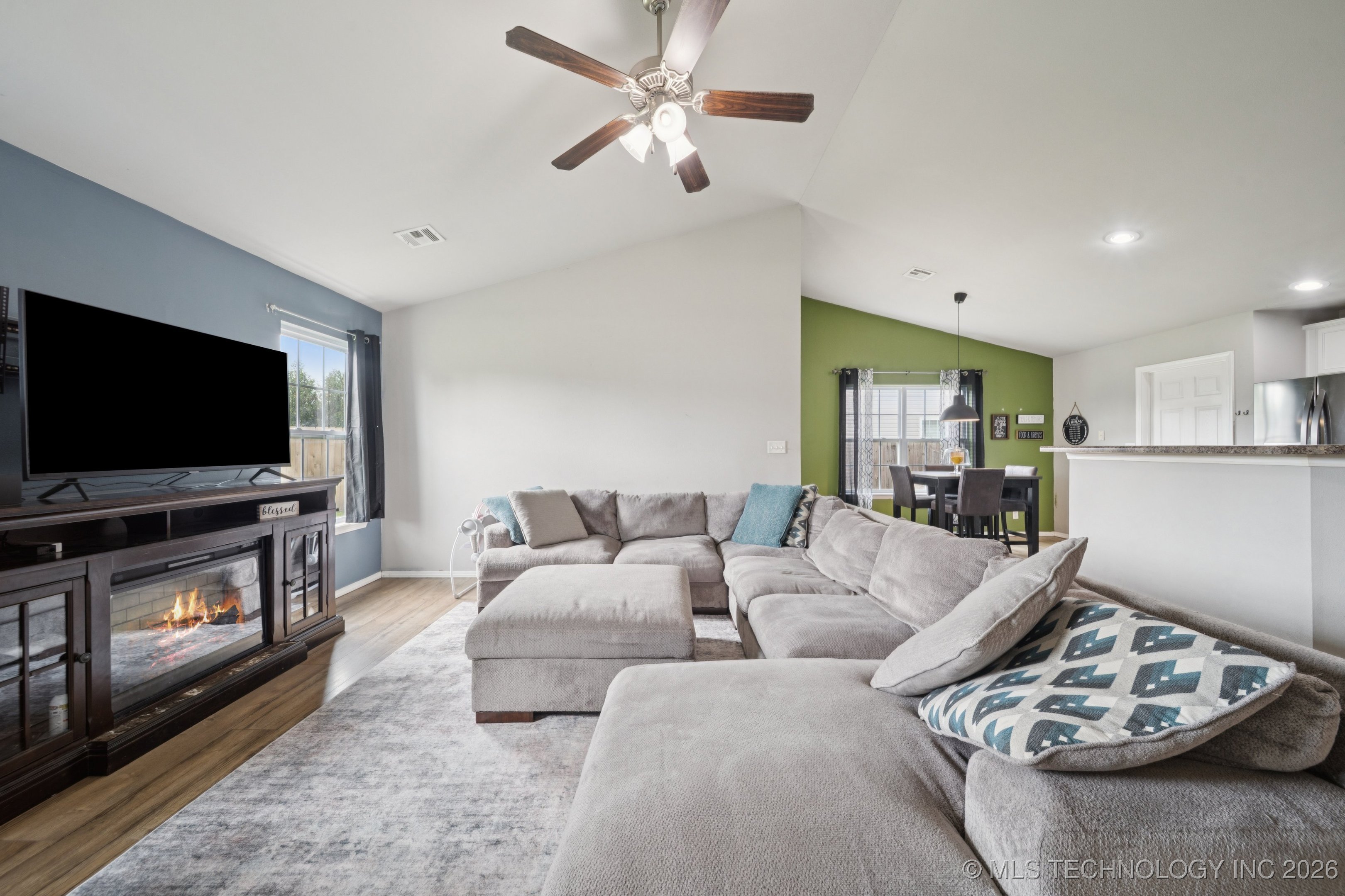 9239 S 256th East Avenue Property Photo 9