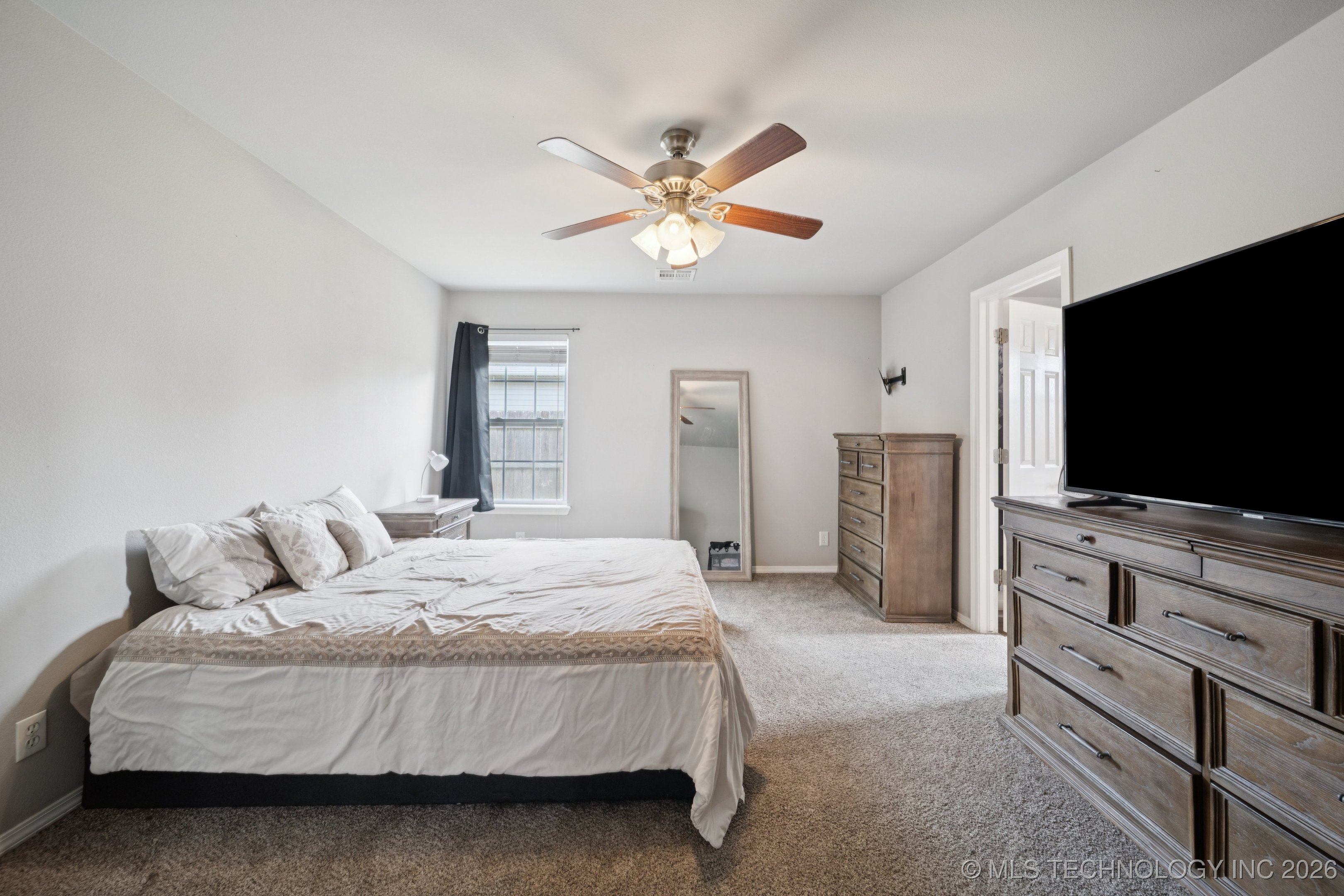 9239 S 256th East Avenue Property Photo 18