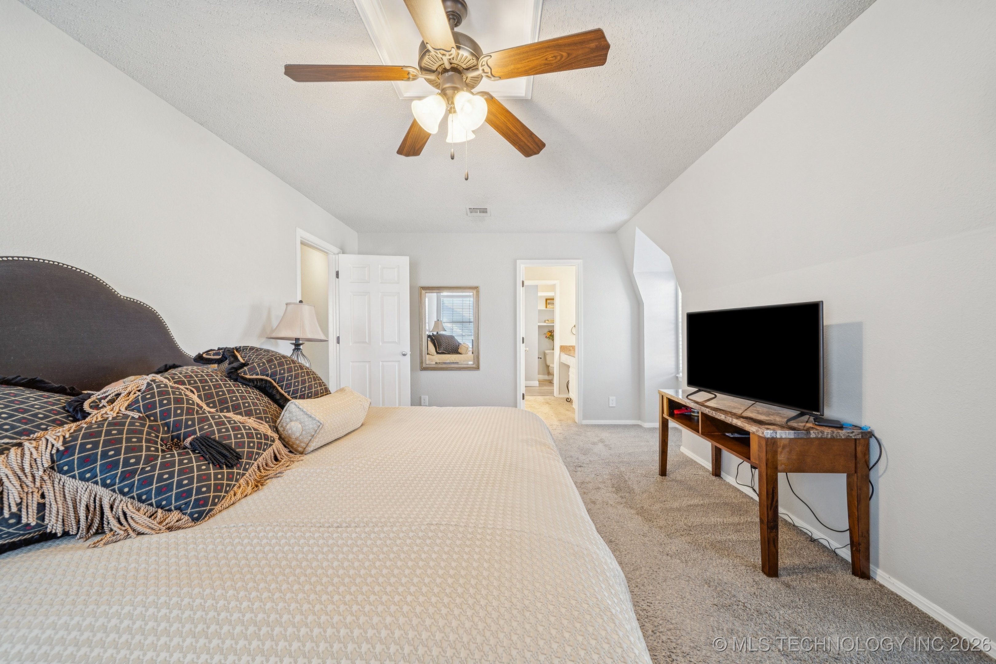 6212 E 77th Place Property Photo 23