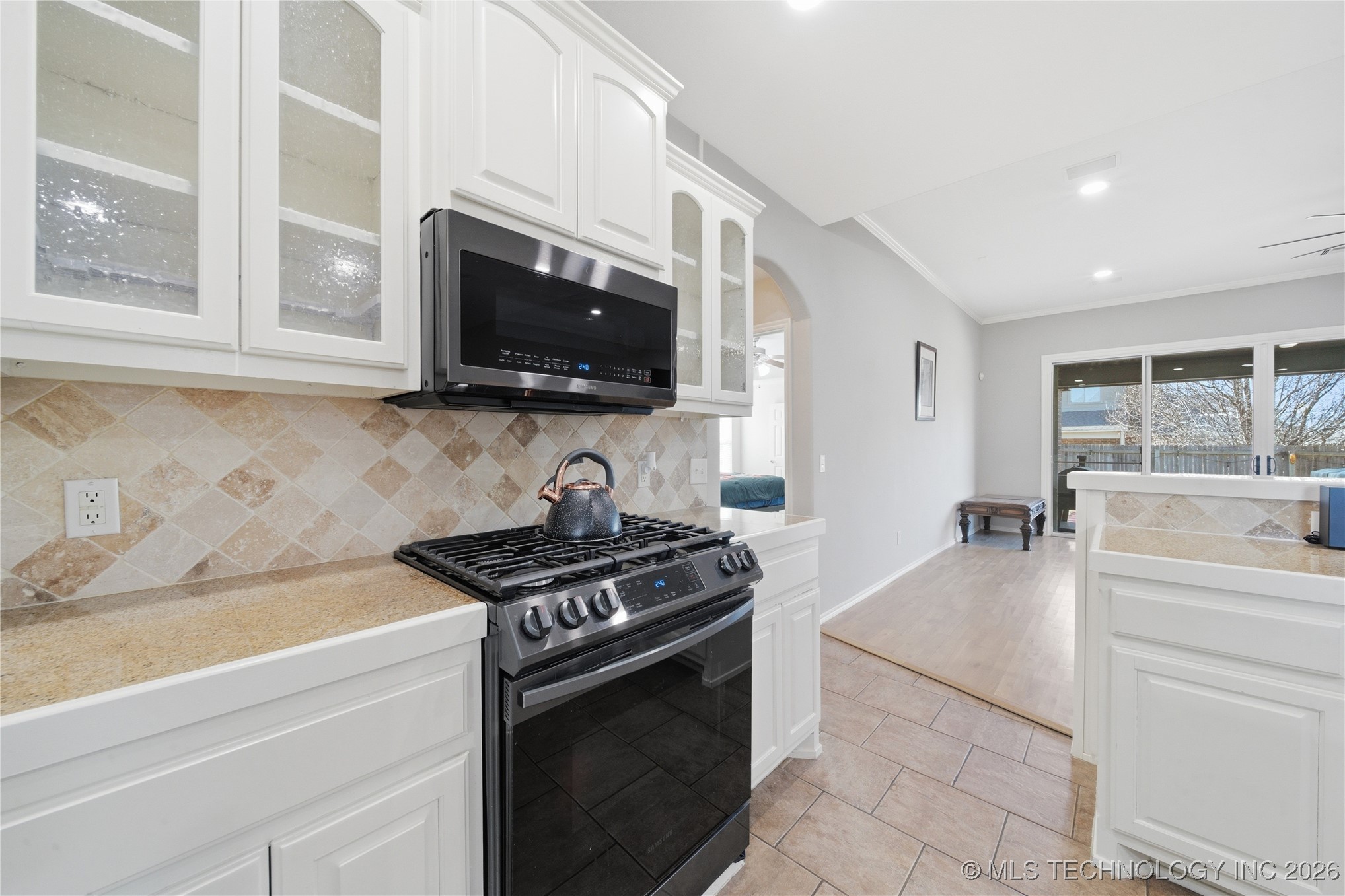 14220 S Vandalia Avenue Property Photo 18