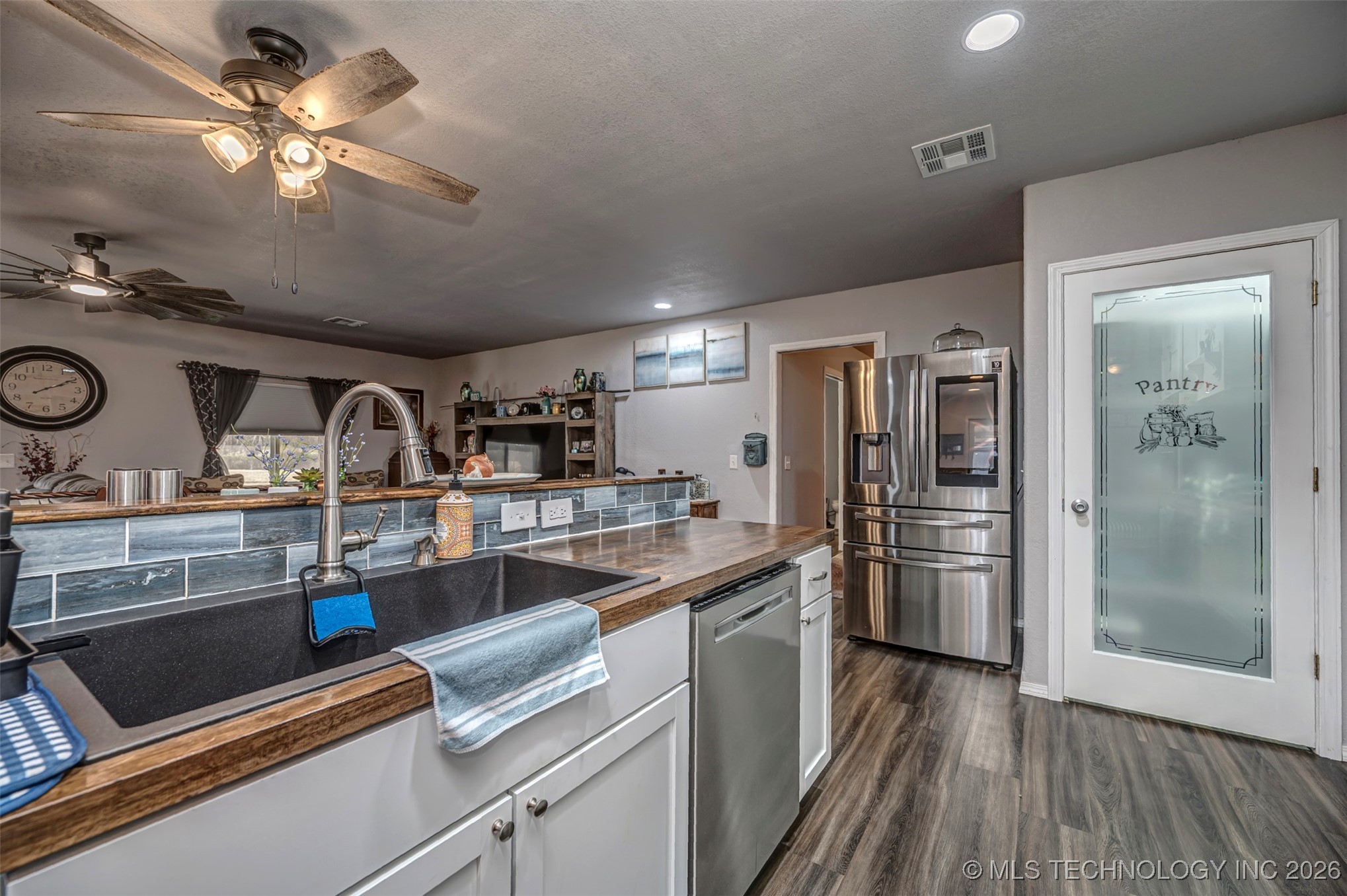 424398 Texanna Road Property Photo 30