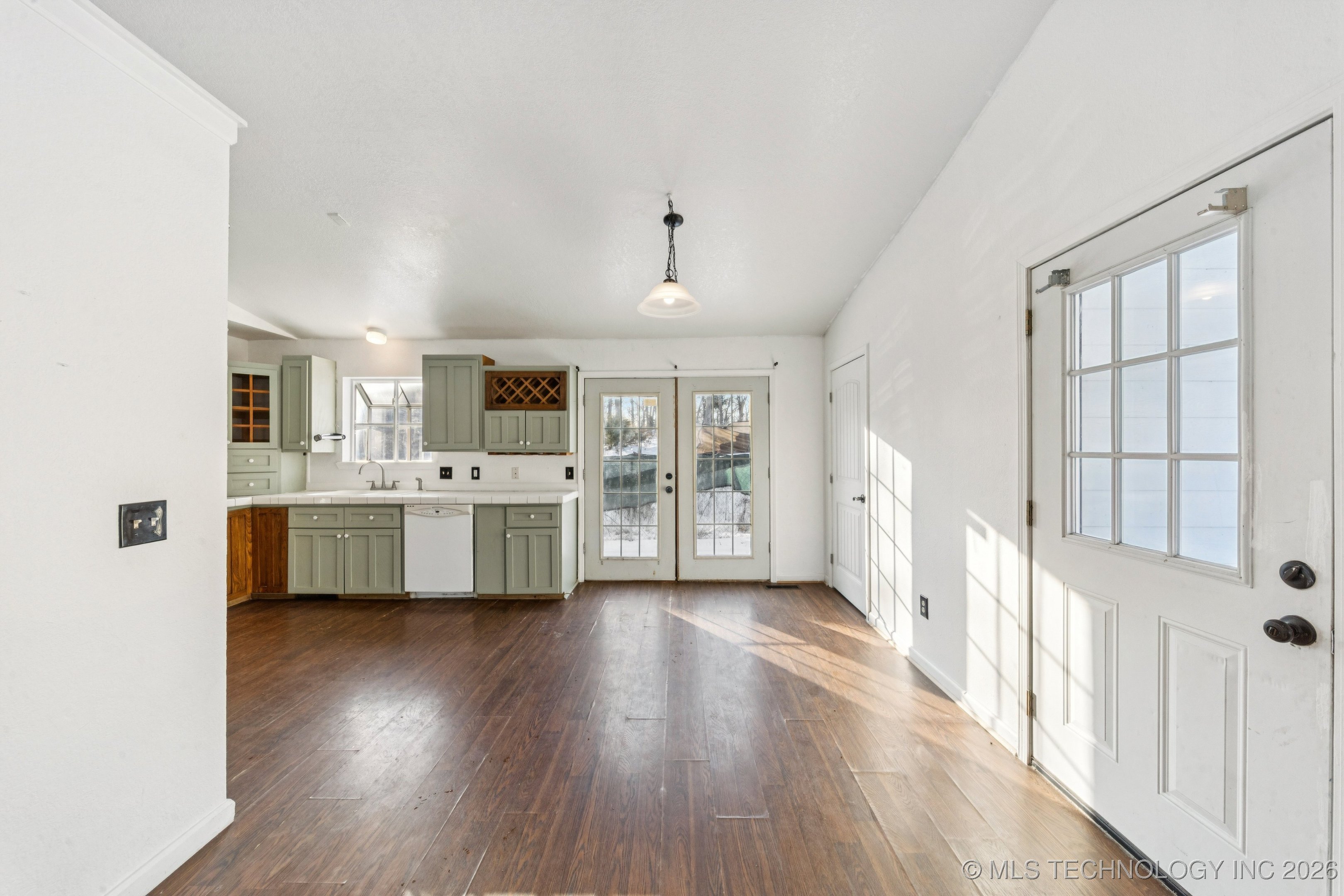 61 Buffalo Pass Property Photo 13