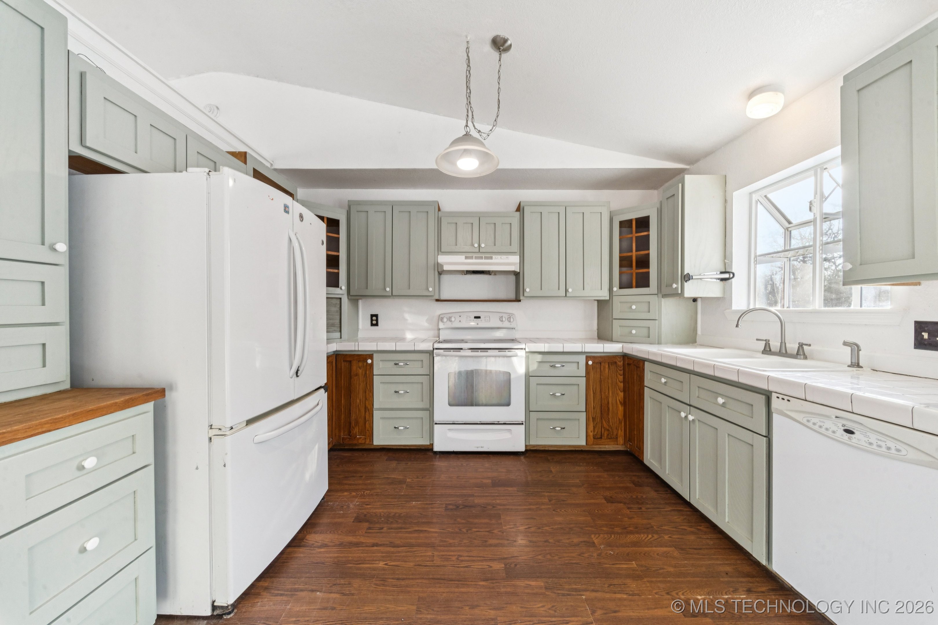 61 Buffalo Pass Property Photo 17