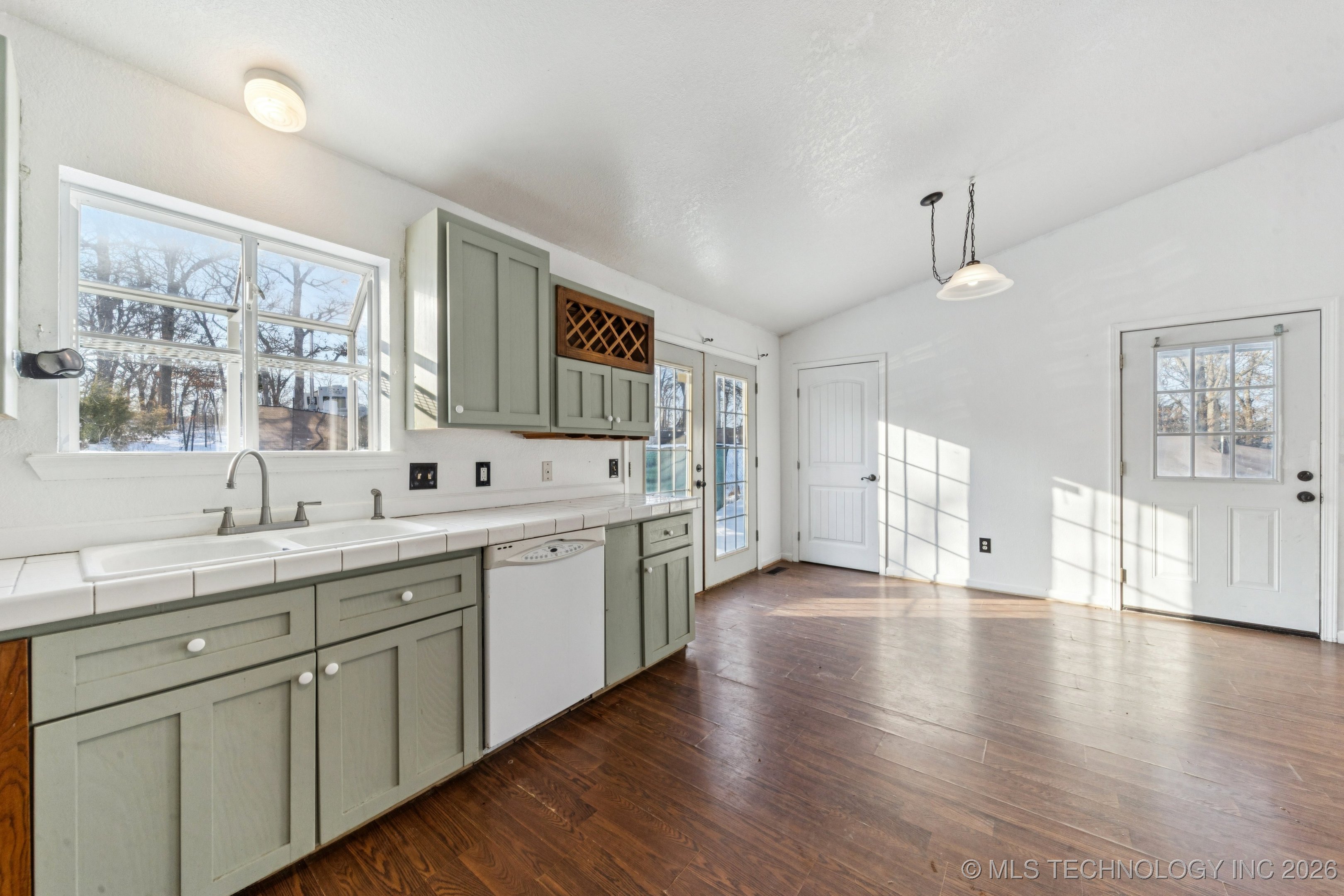 61 Buffalo Pass Property Photo 20