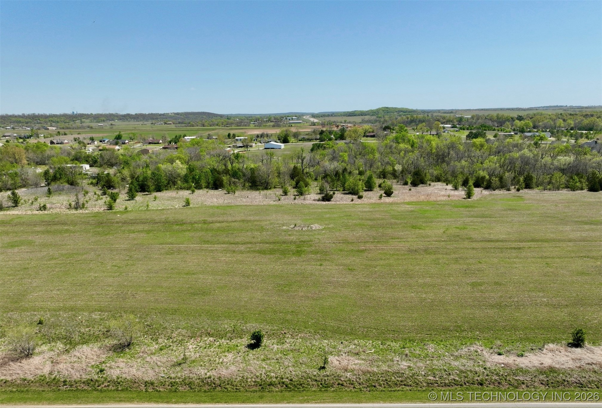 0708 S 4200 Road Property Photo 6