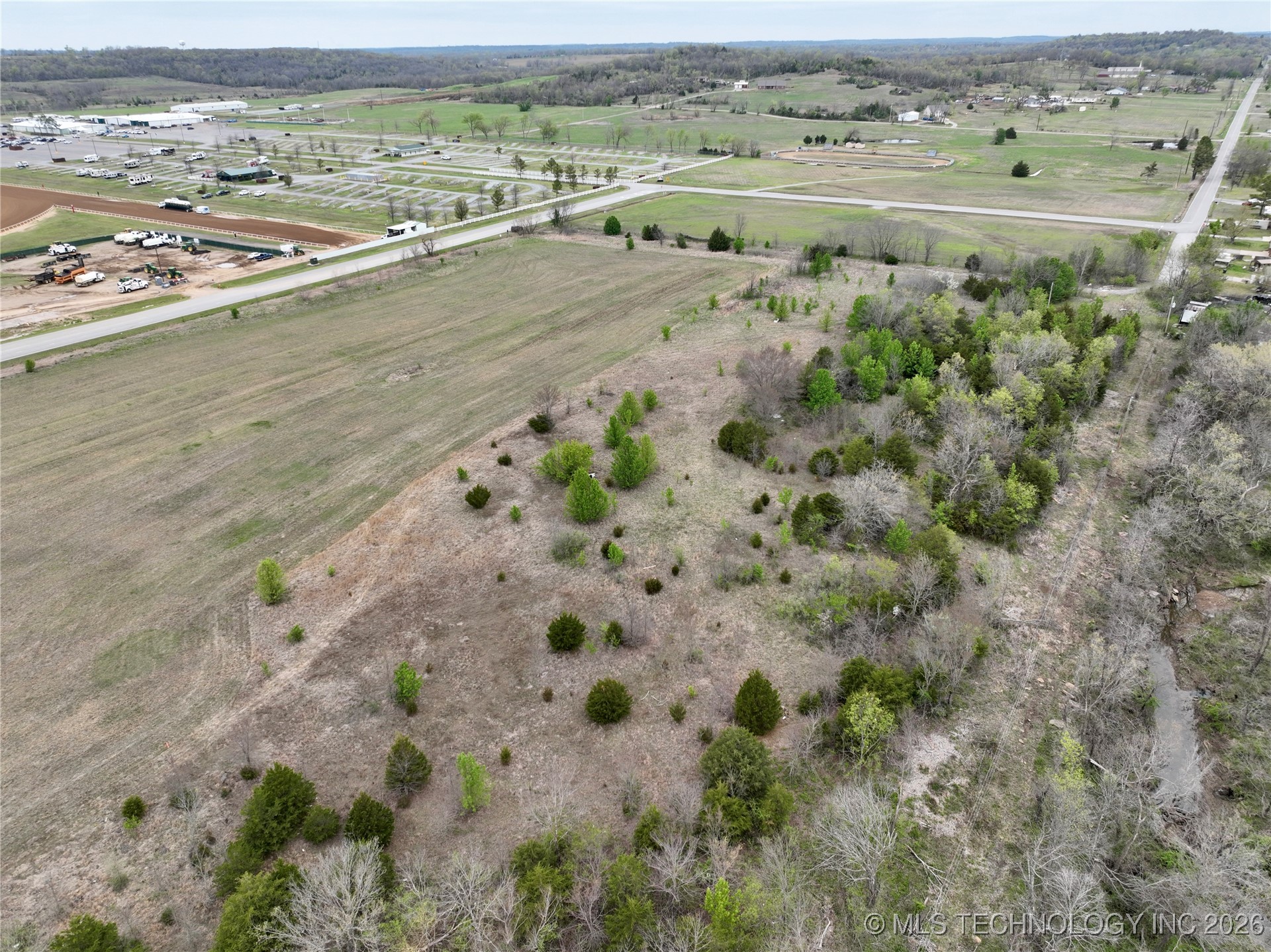 0708 S 4200 Road Property Photo 18